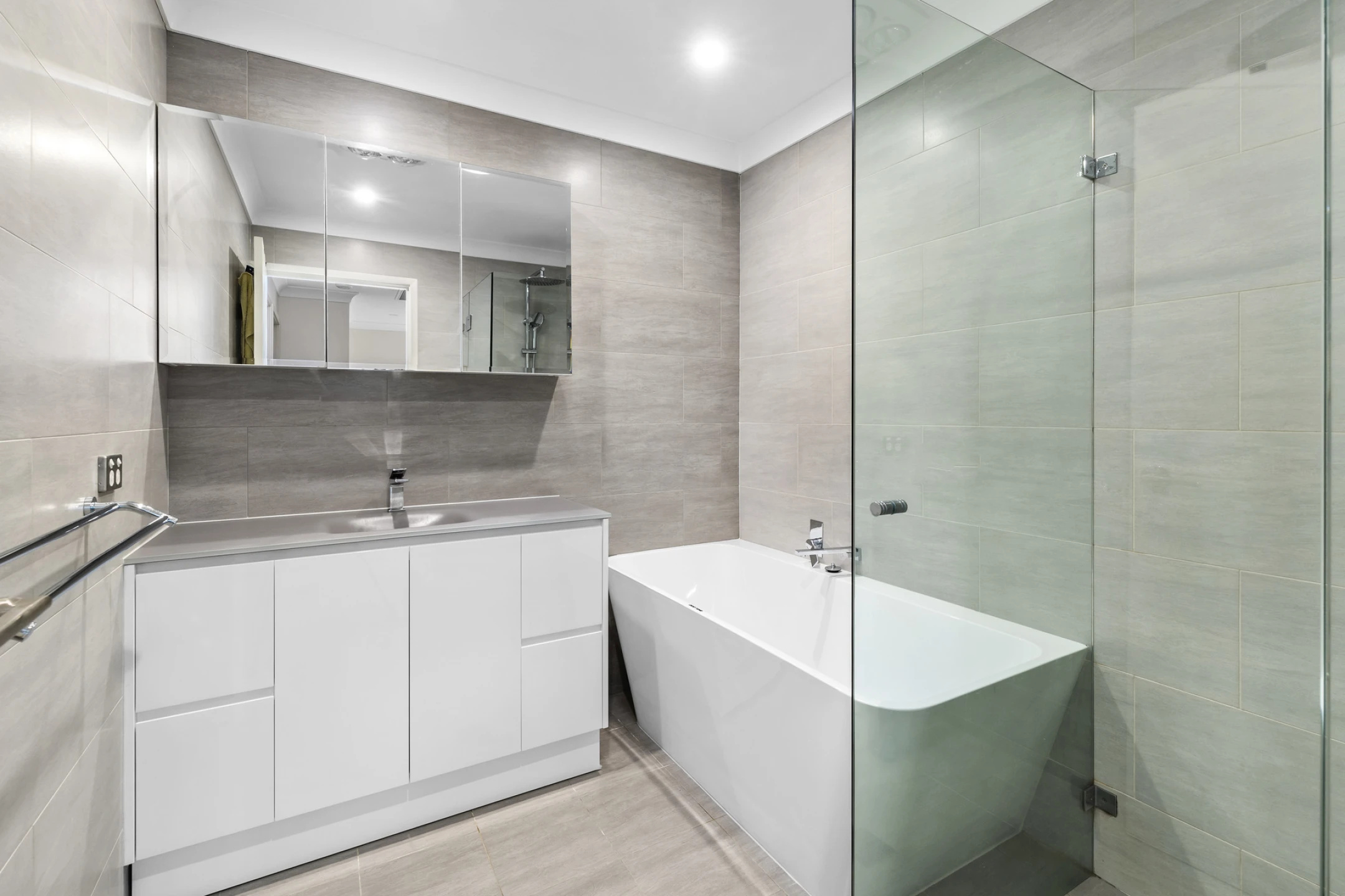 77a Lynwood Avenue, Dee Why NSW 2099, Dee Why - Thumbnail 7