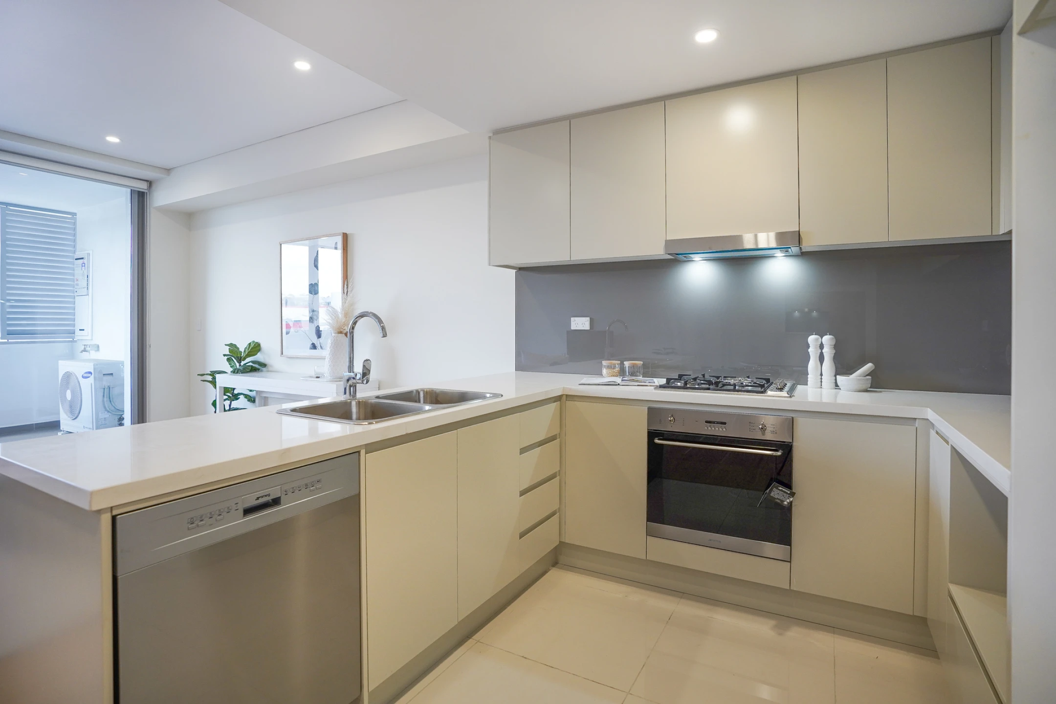 18 / 12 Roger Street, Brookvale NSW 2100, Brookvale - Thumbnail 5