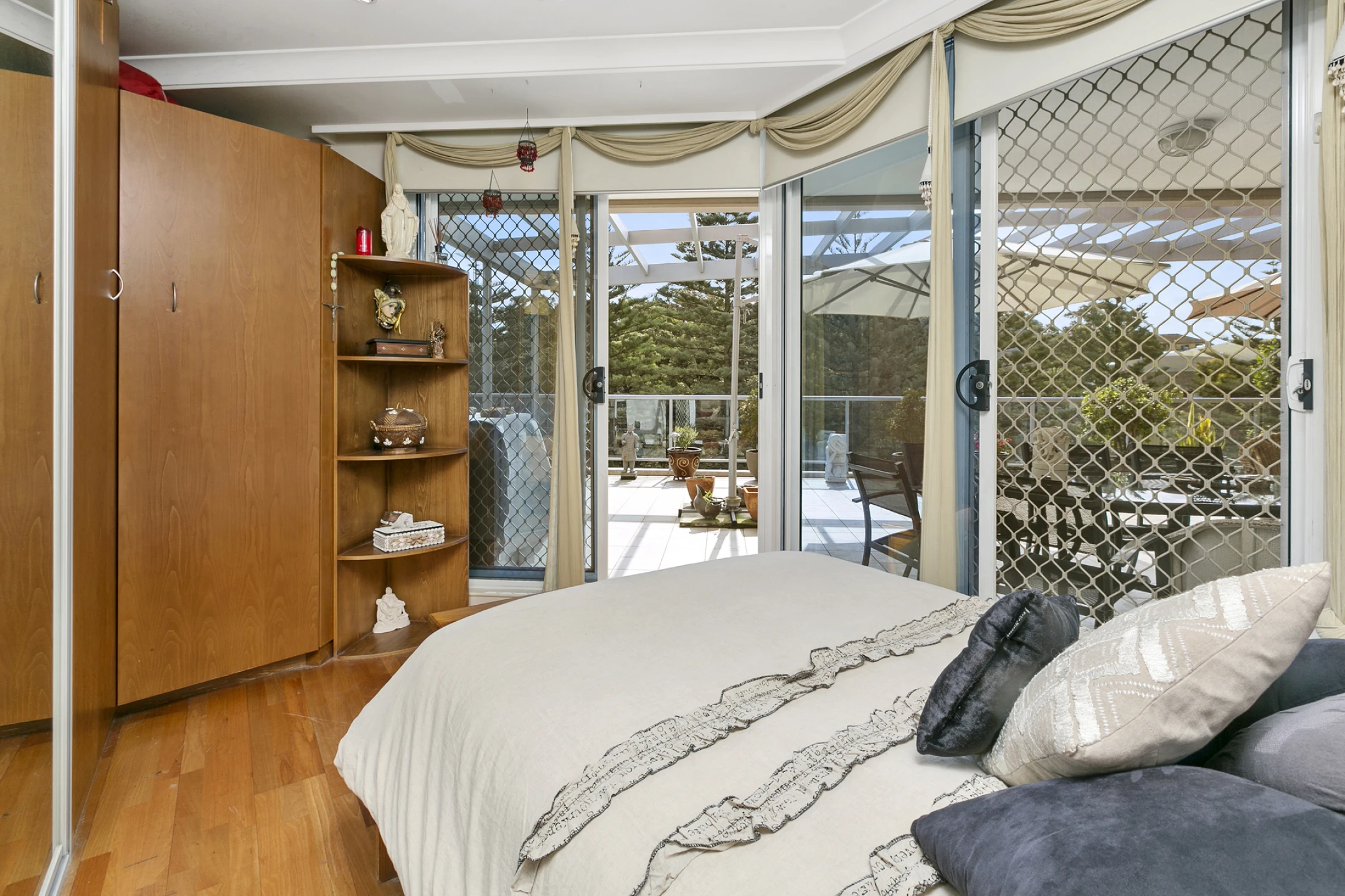 402 / 910 Pittwater Road, Dee Why NSW 2099, Dee Why - Thumbnail 7