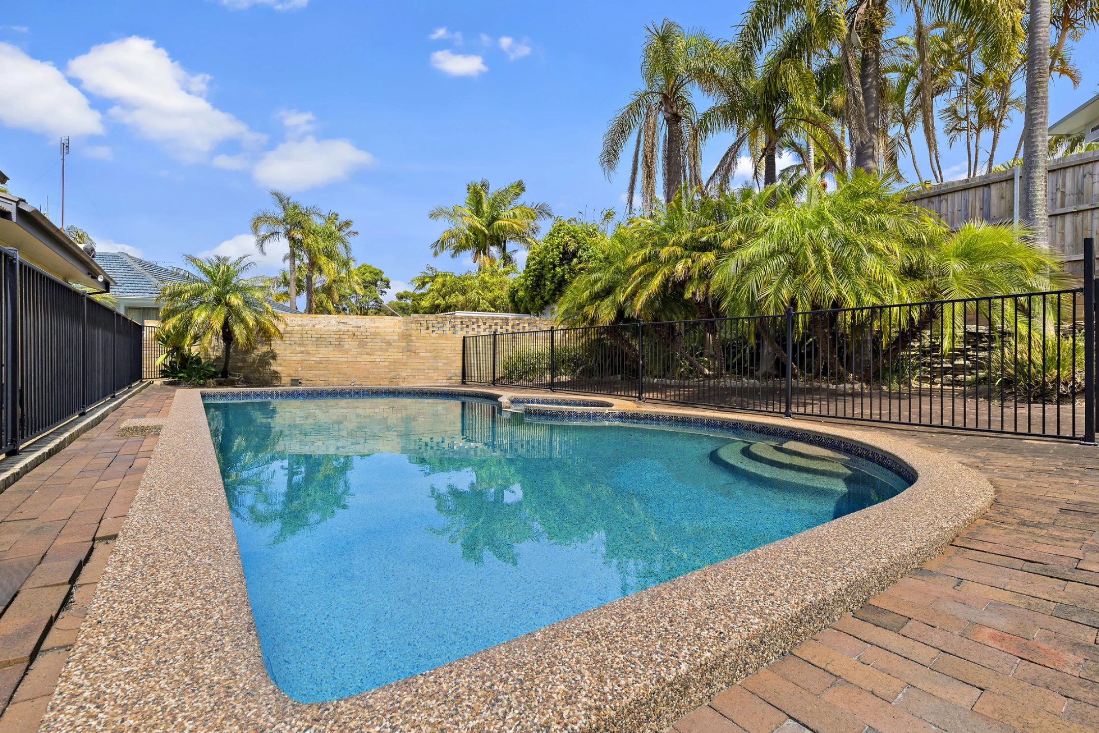 11 Brisbane Place, Cromer NSW 2099, Cromer - Thumbnail 4