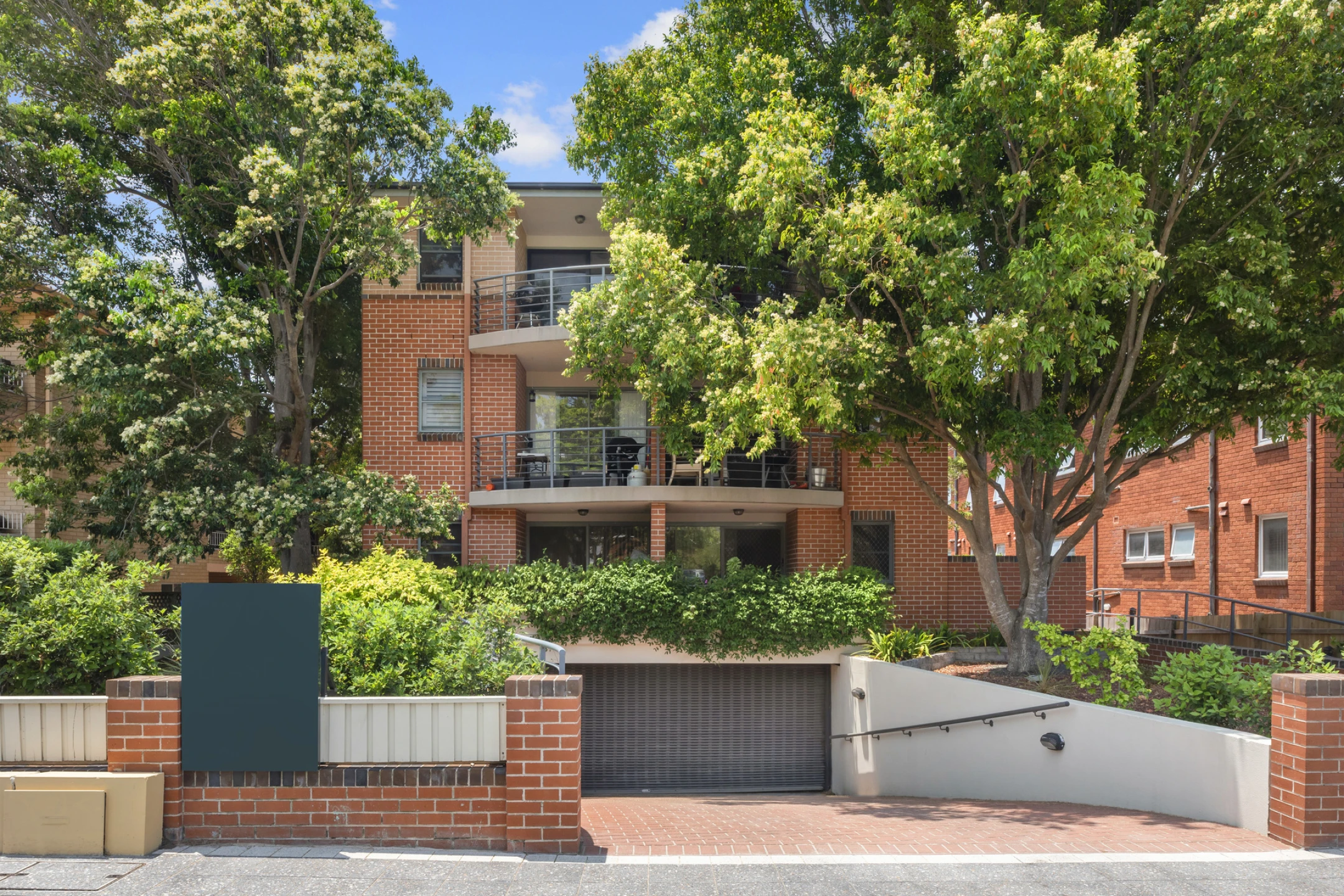 6 / 66 Howard Avenue, Dee Why NSW 2099, Dee Why - Thumbnail 3