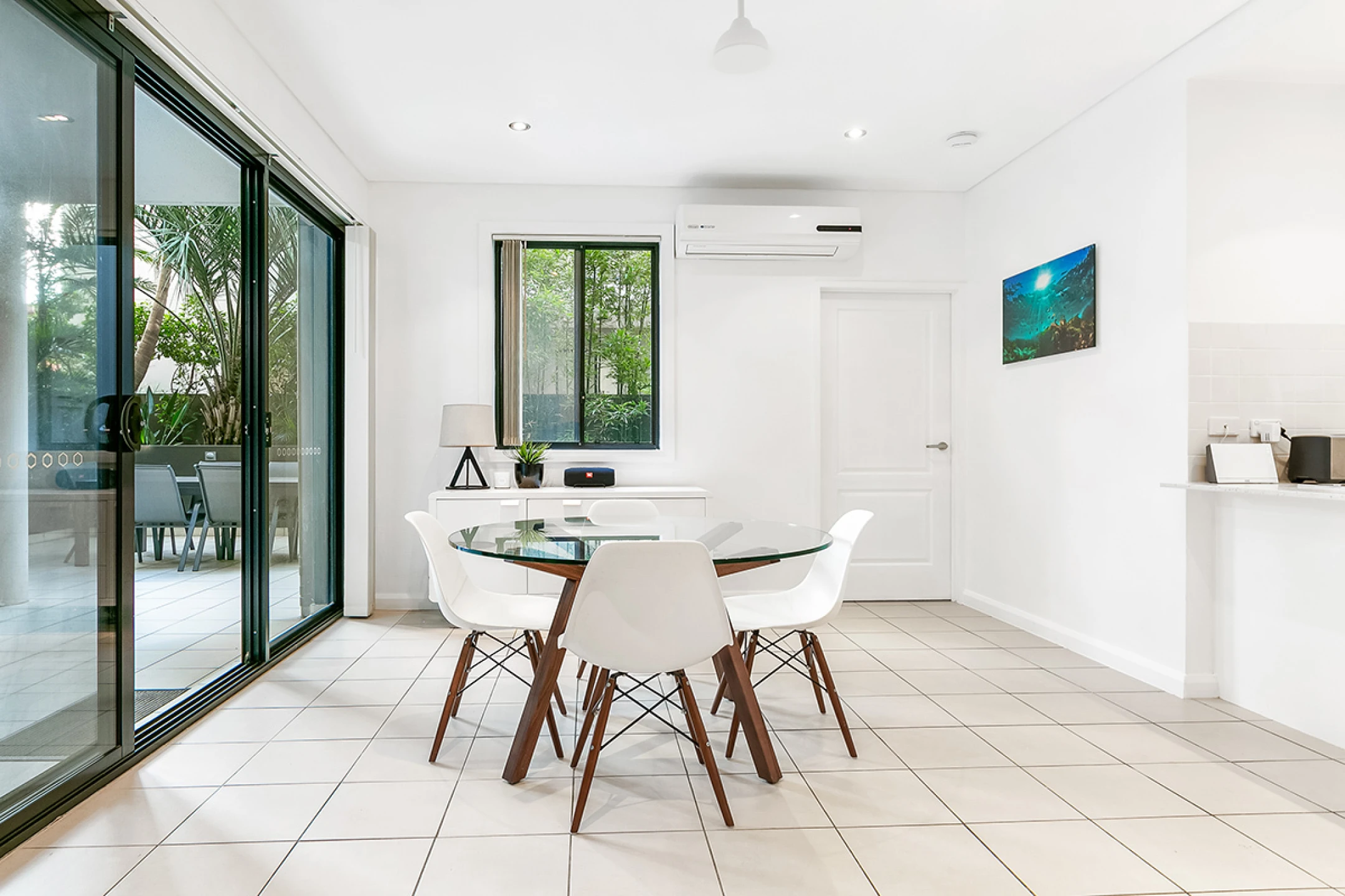 3 / 10 Oaks Avenue, Dee Why NSW 2099, Dee Why - Thumbnail 2
