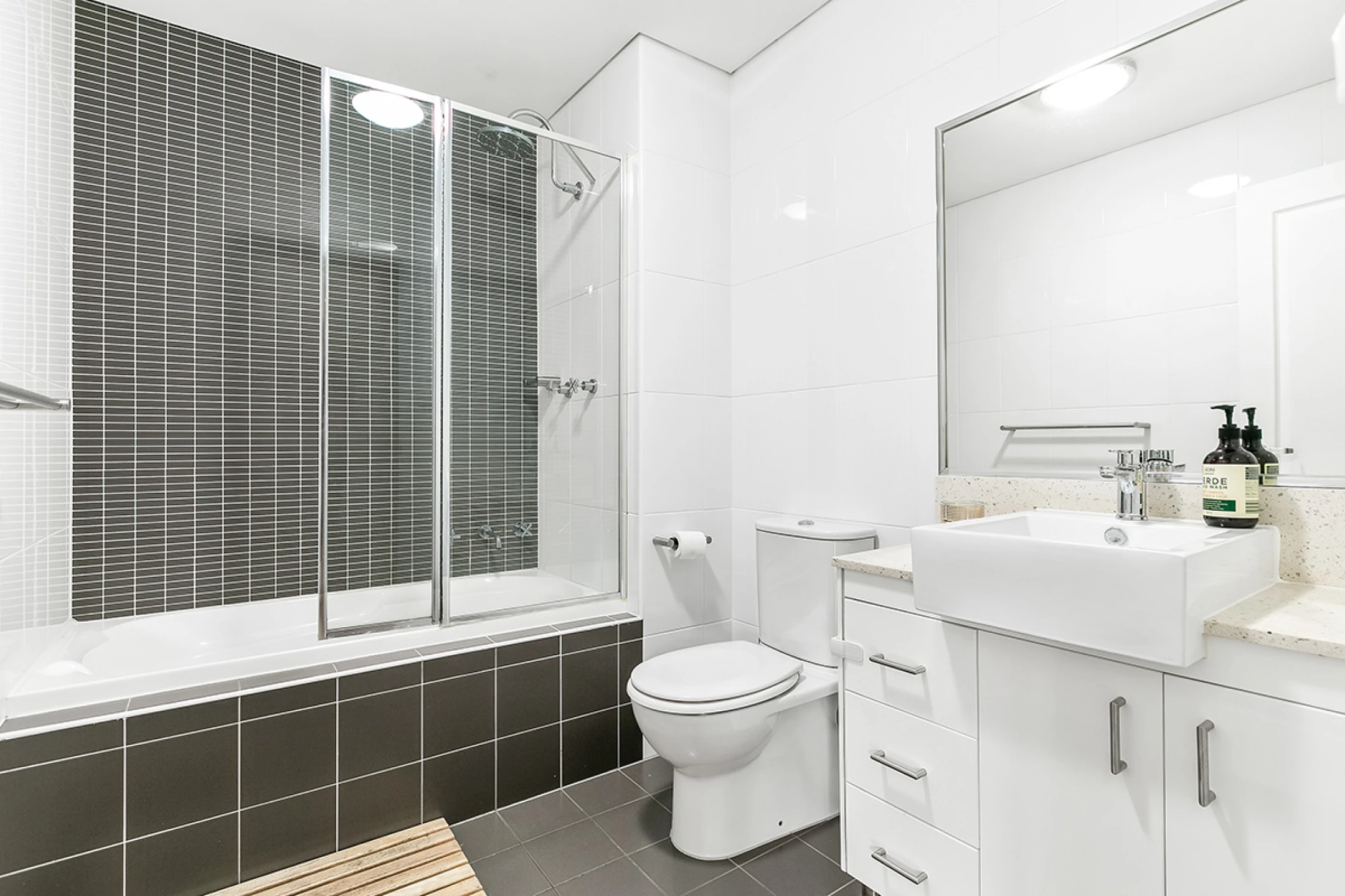 3 / 10 Oaks Avenue, Dee Why NSW 2099, Dee Why - Thumbnail 8