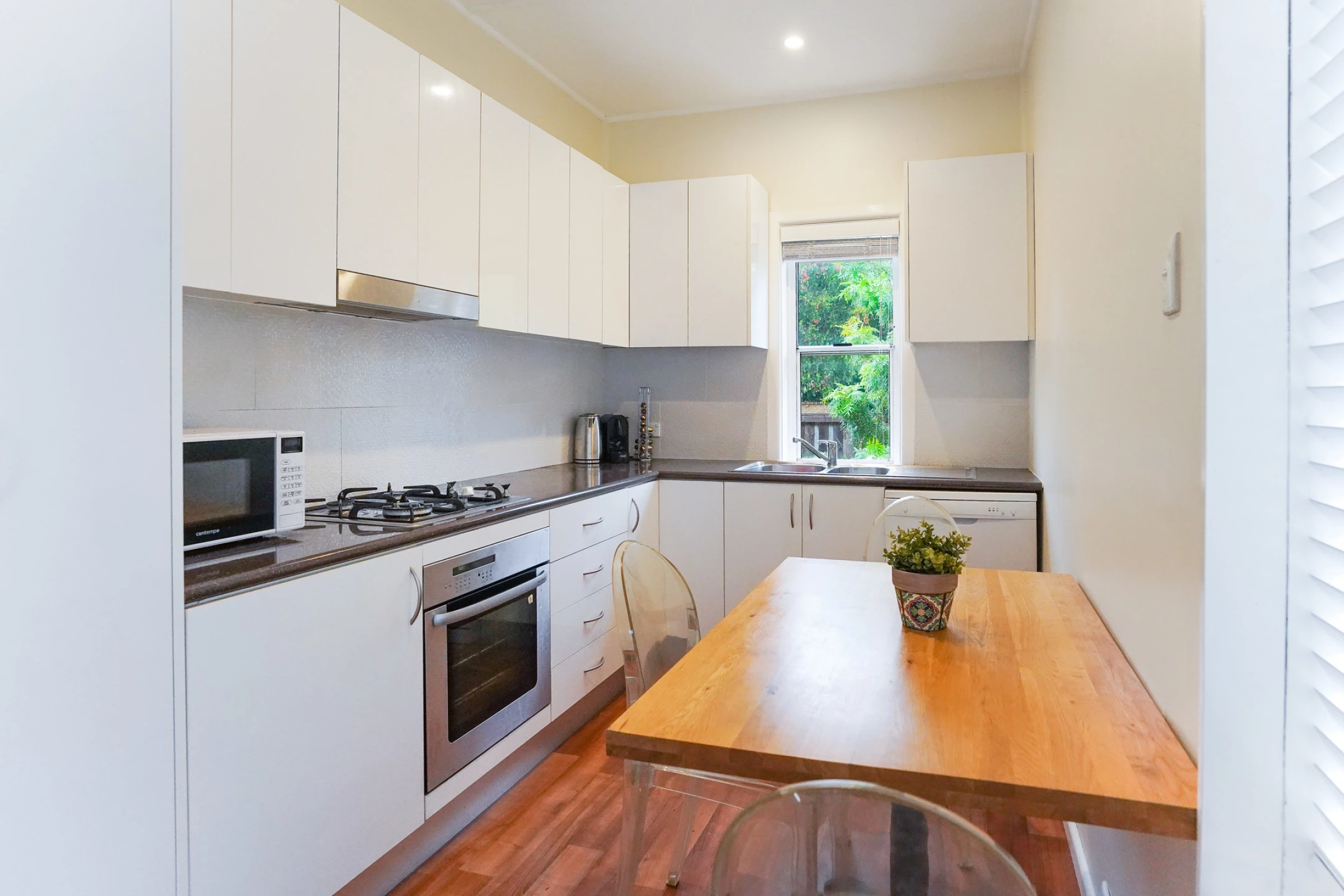 2 Tor Road, Dee Why NSW 2099, Dee Why - Thumbnail 8