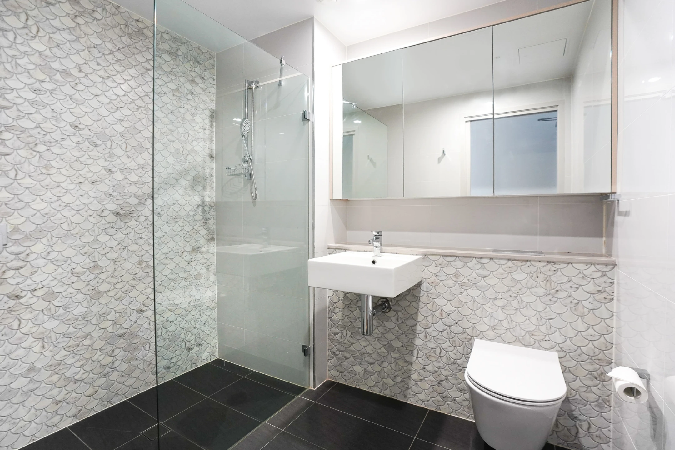 927 / 17 Howard Avenue, Dee Why NSW 2099, Dee Why - Thumbnail 3