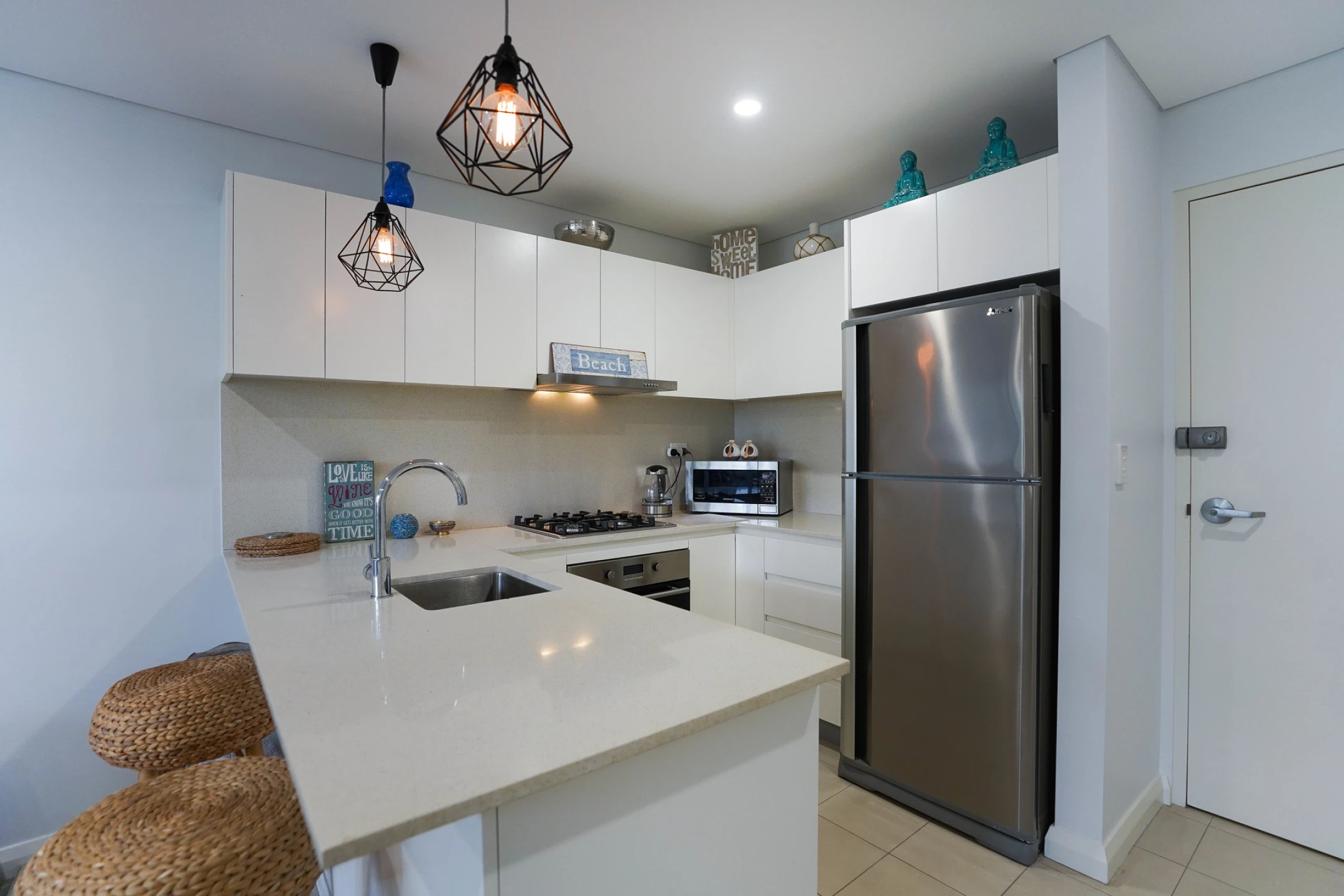 6 / 7 Shackel Avenue, Brookvale NSW 2100, Brookvale - Thumbnail 2
