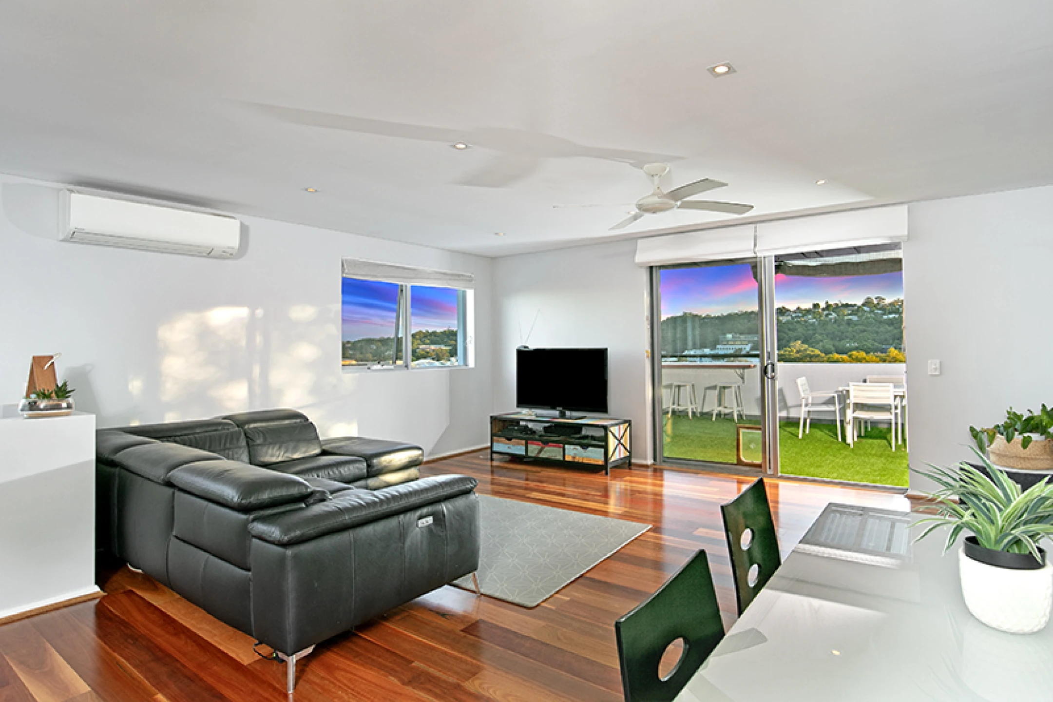 11 / 2 Brookvale Avenue, Brookvale NSW 2100, Brookvale - Thumbnail 2