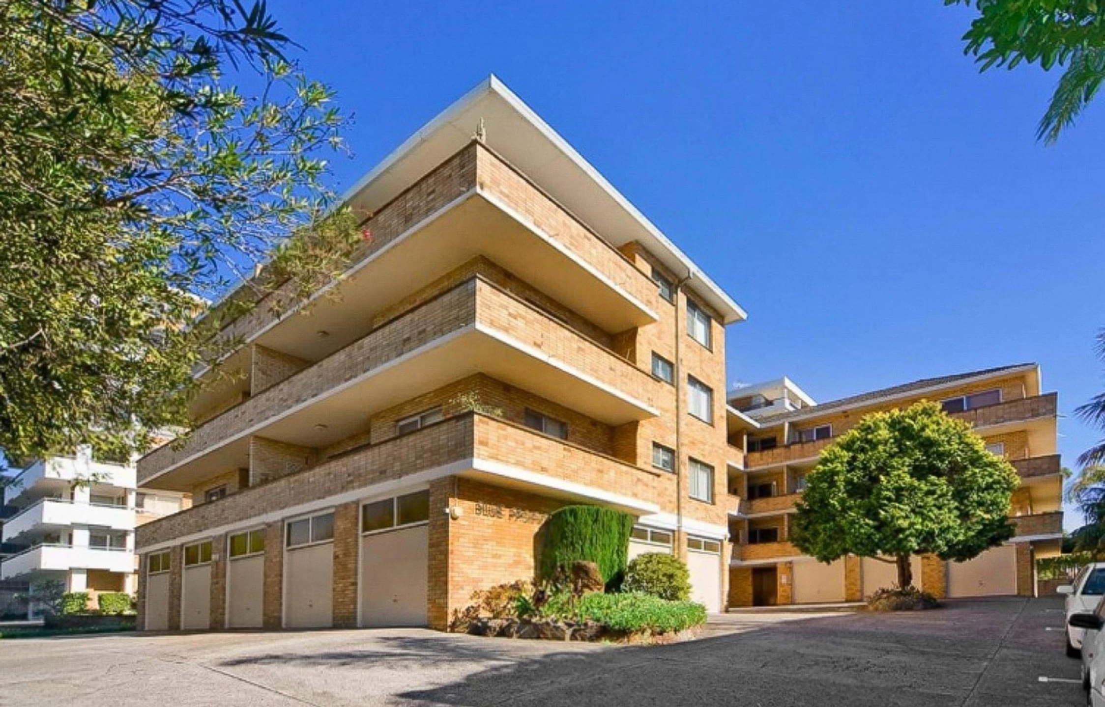 2 / 749 Pittwater Road, Dee Why NSW 2099, Dee Why - Thumbnail 4