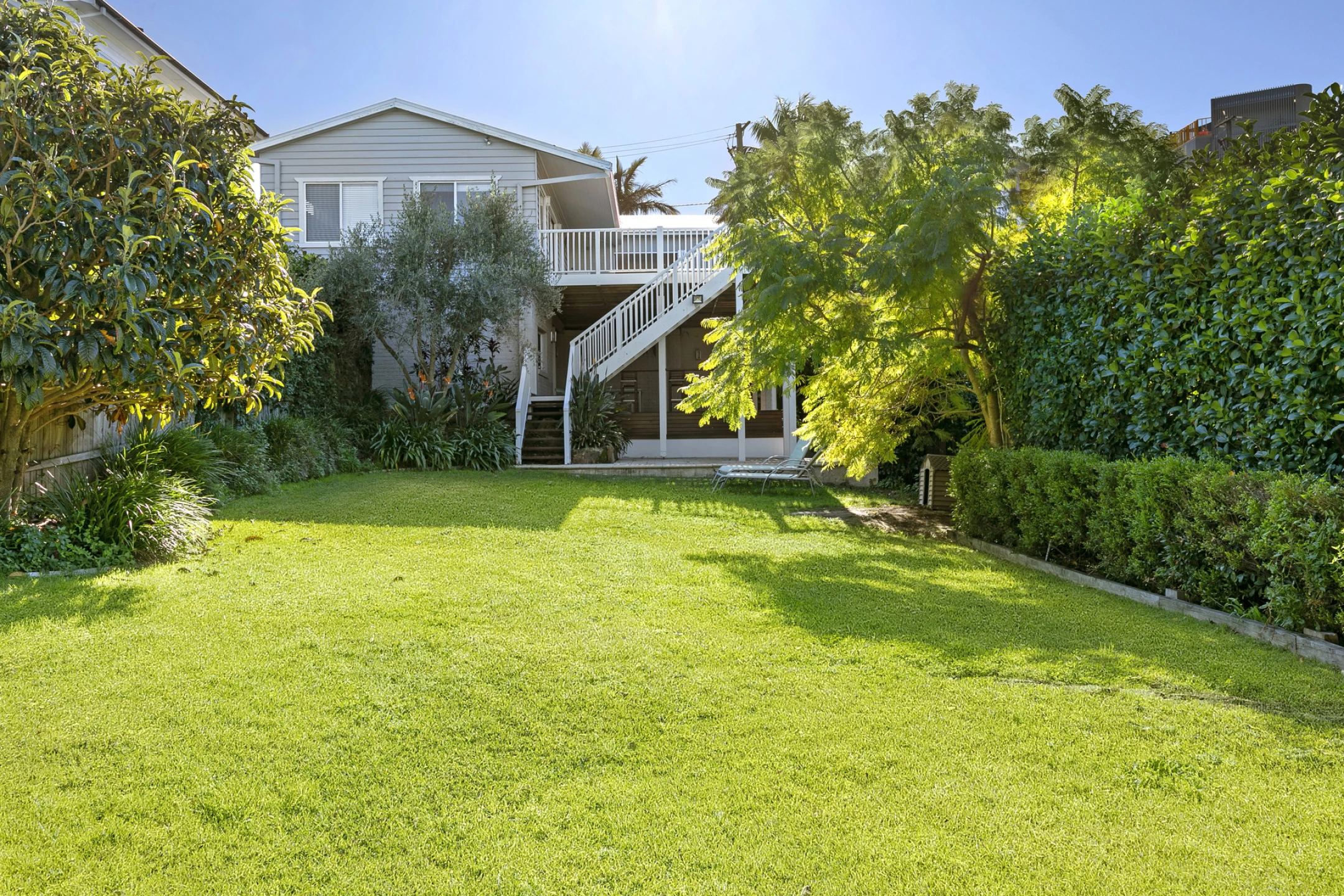 203 Headland Road, North Curl Curl NSW 2099, North Curl Curl - Thumbnail 2