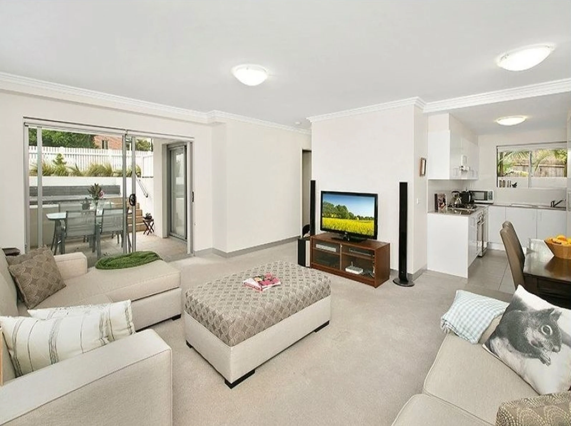 2 / 15-17 Brookvale Avenue, Brookvale NSW 2100, Brookvale - Thumbnail 2