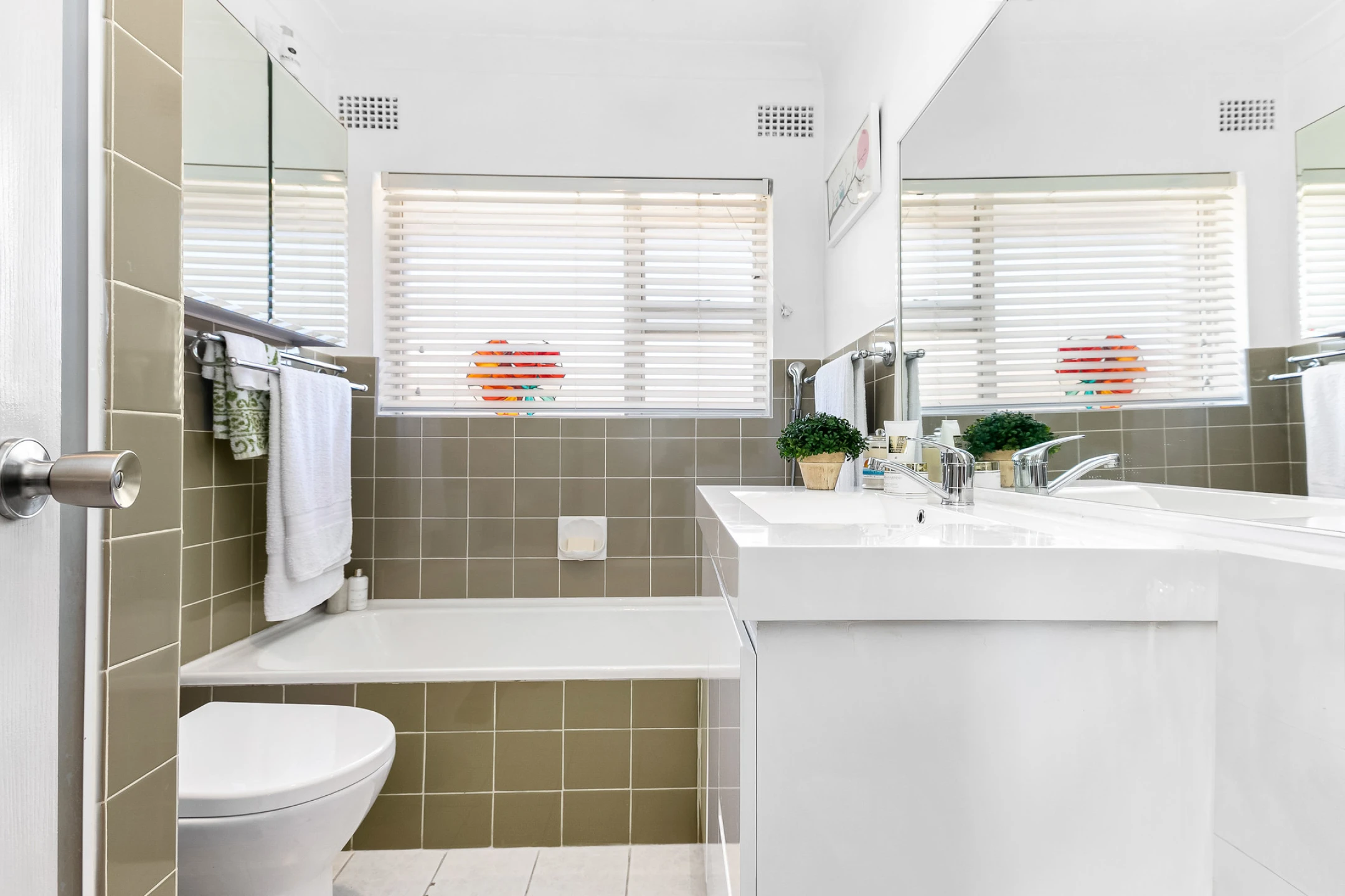 10 / 10 Avon Road, Dee Why NSW 2099, Dee Why - Thumbnail 8