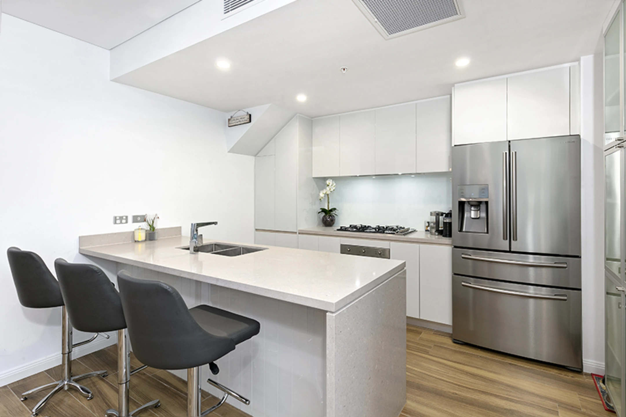 239 / 17 Howard Avenue, Dee Why NSW 2099, Dee Why - Thumbnail 5