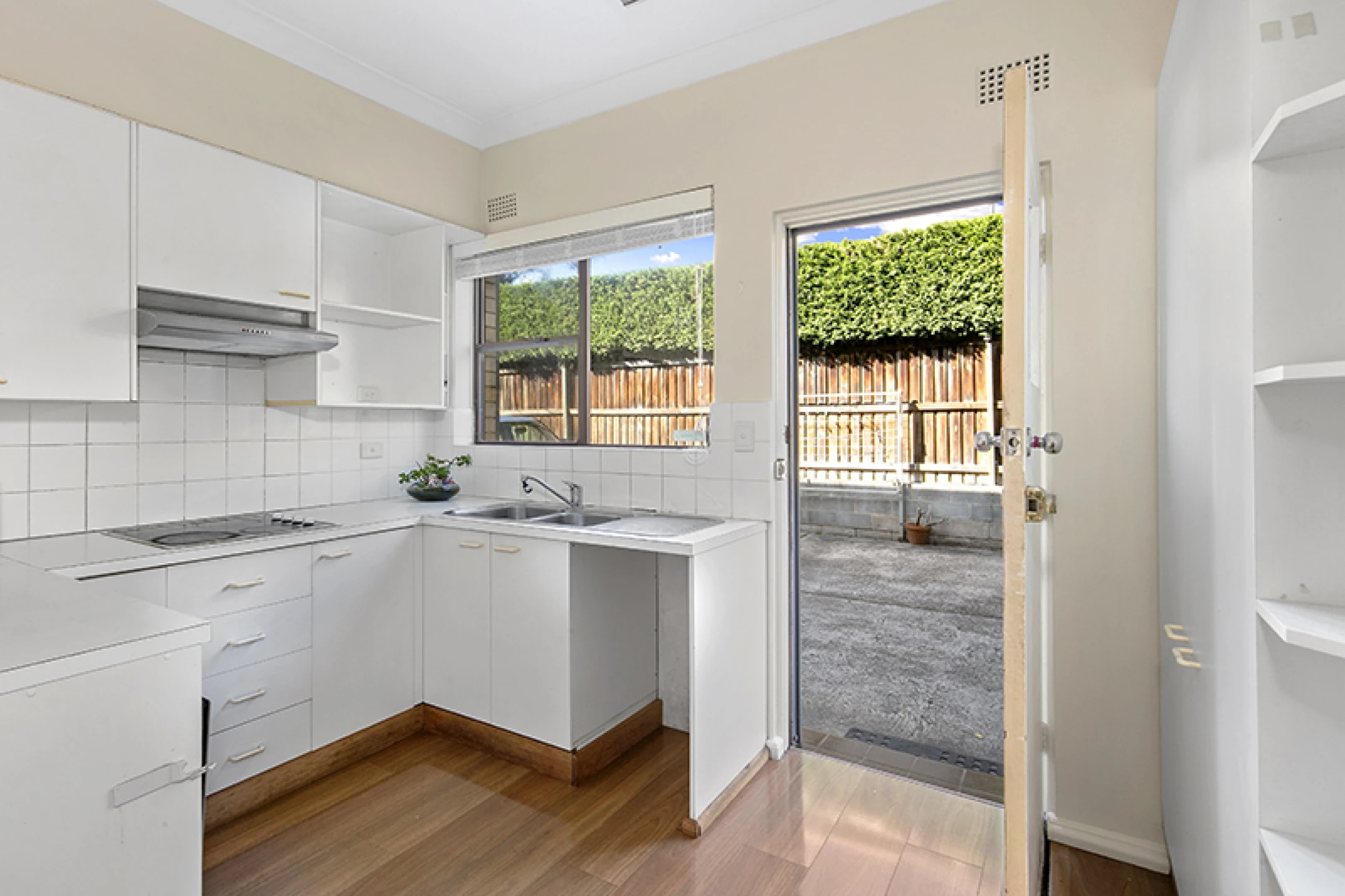 8 / 104 Fisher Road, Dee Why NSW 2099, Dee Why - Thumbnail 5