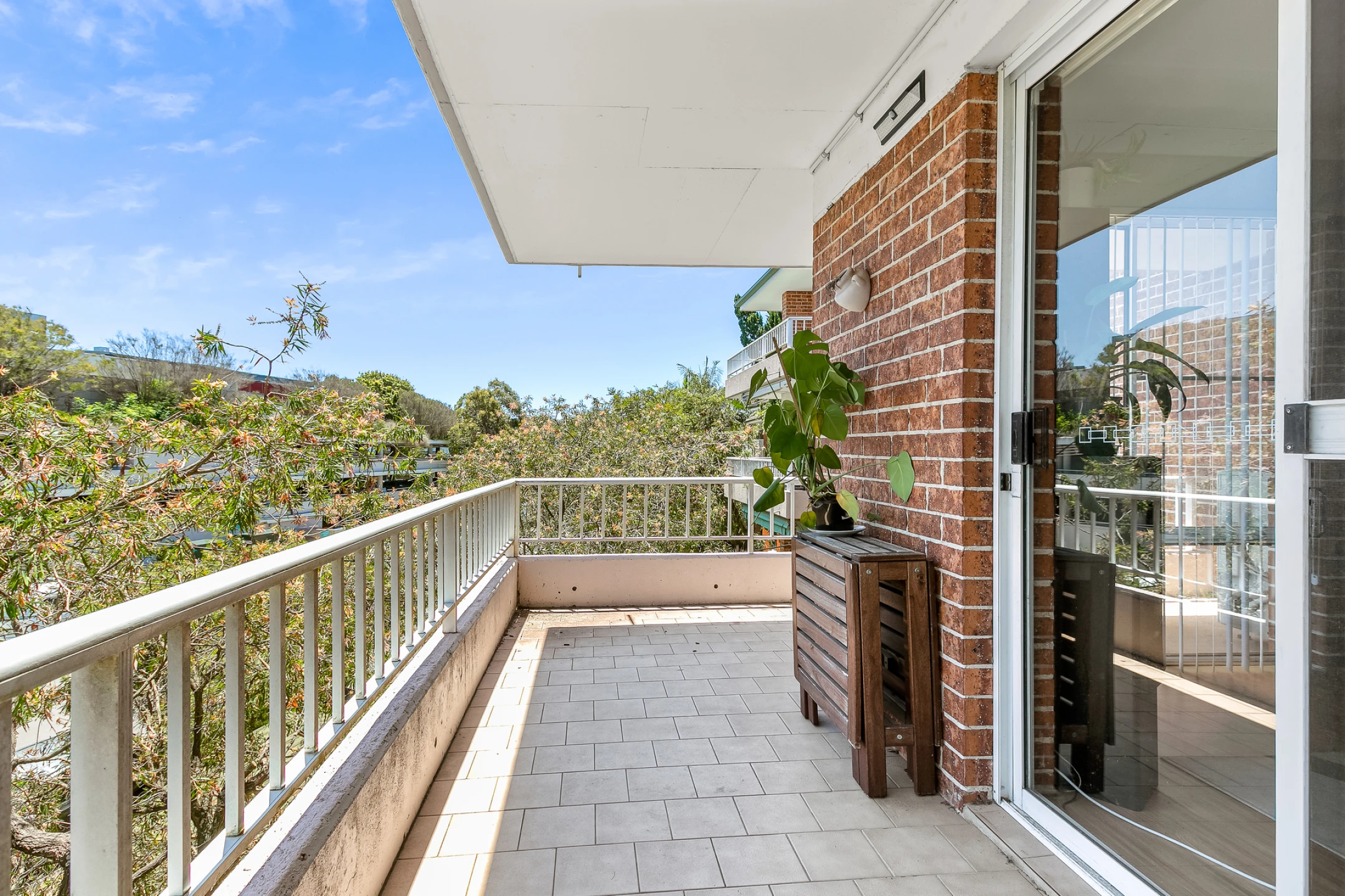 6 / 5 Clarence Avenue, Dee Why NSW 2099, Dee Why - Thumbnail 8