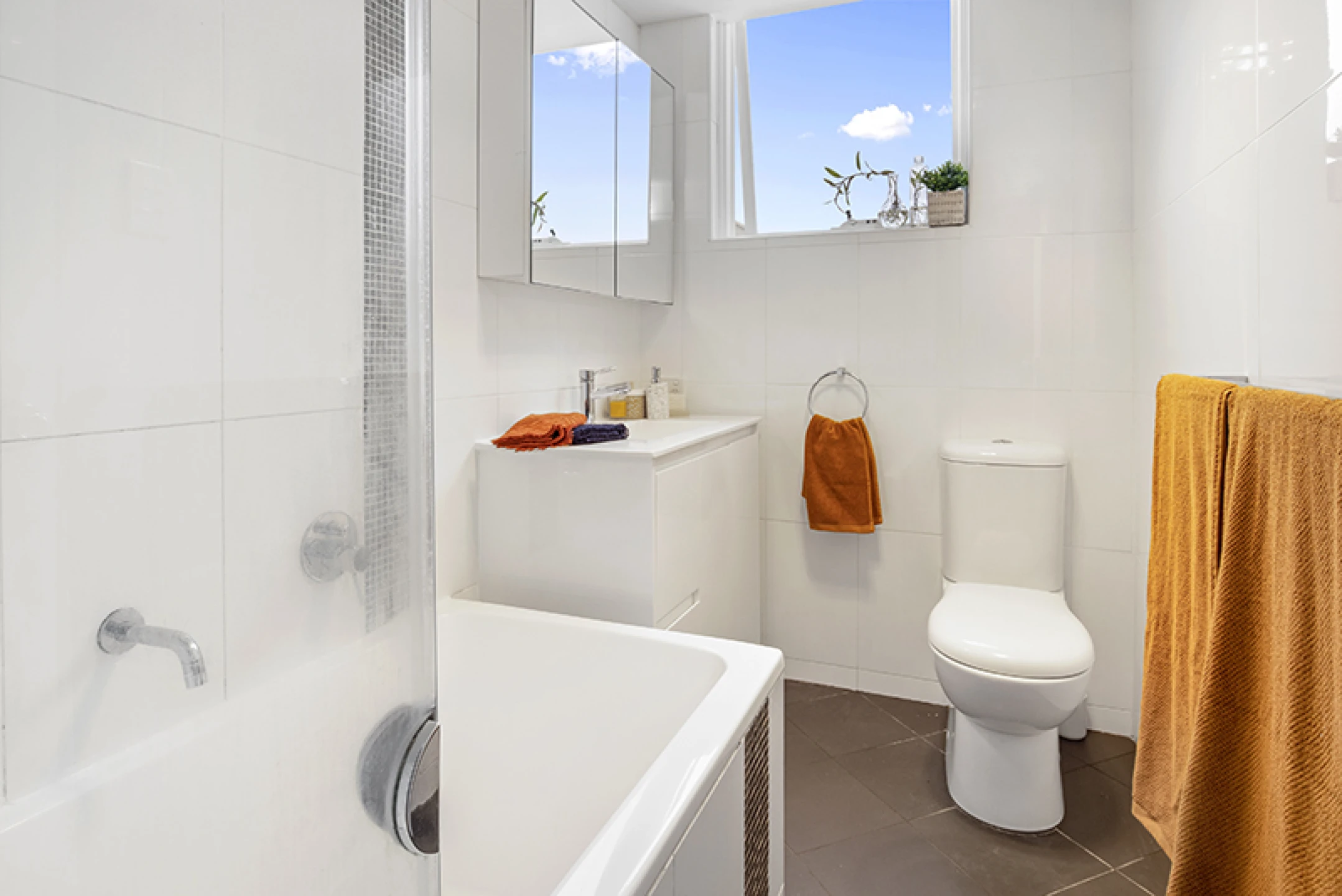 1 / 5 Grafton Crescent, Dee Why NSW 2099, Dee Why - Thumbnail 3