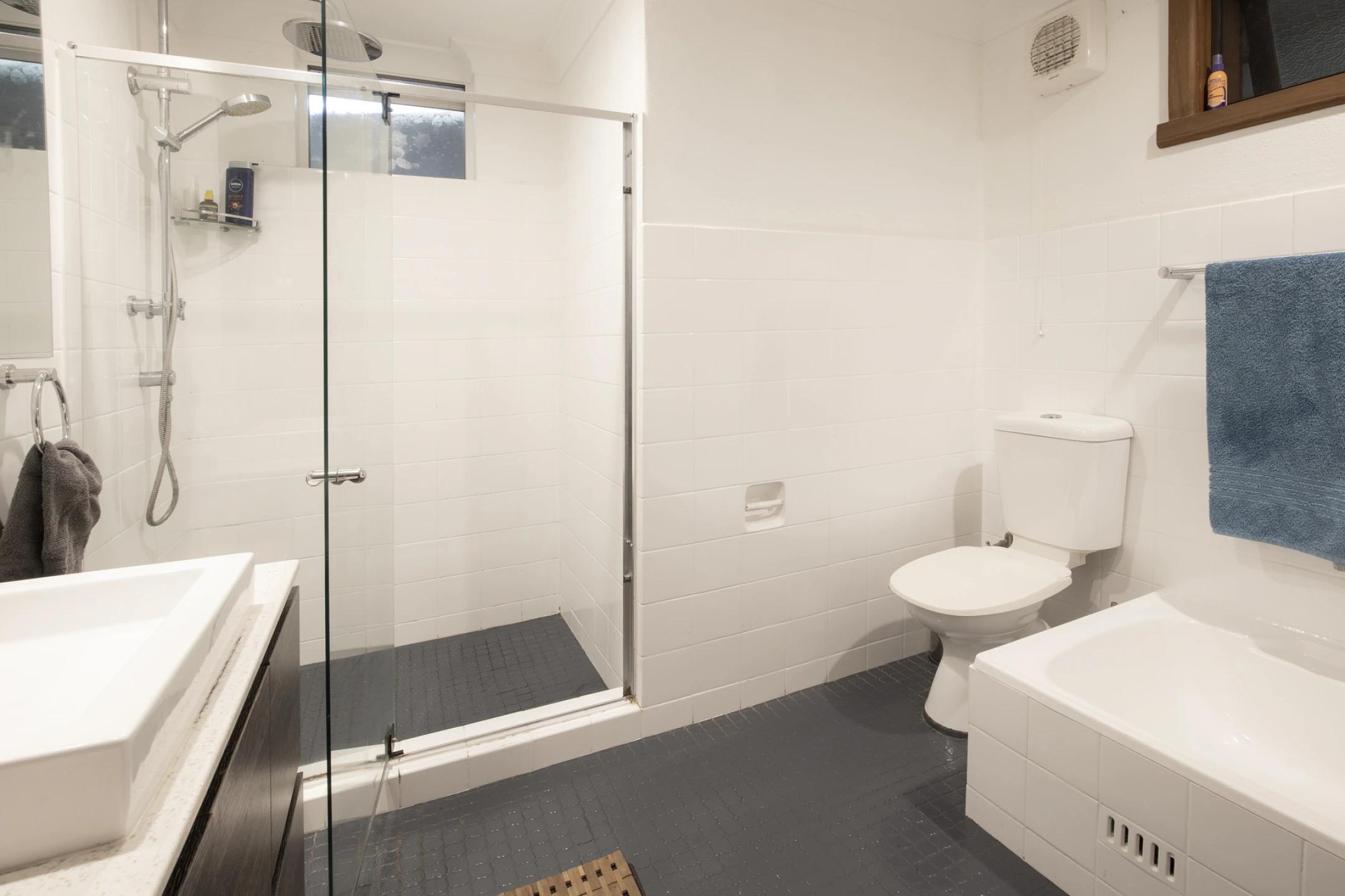 11 Carawa Road, Cromer NSW 2099, Cromer - Thumbnail 3