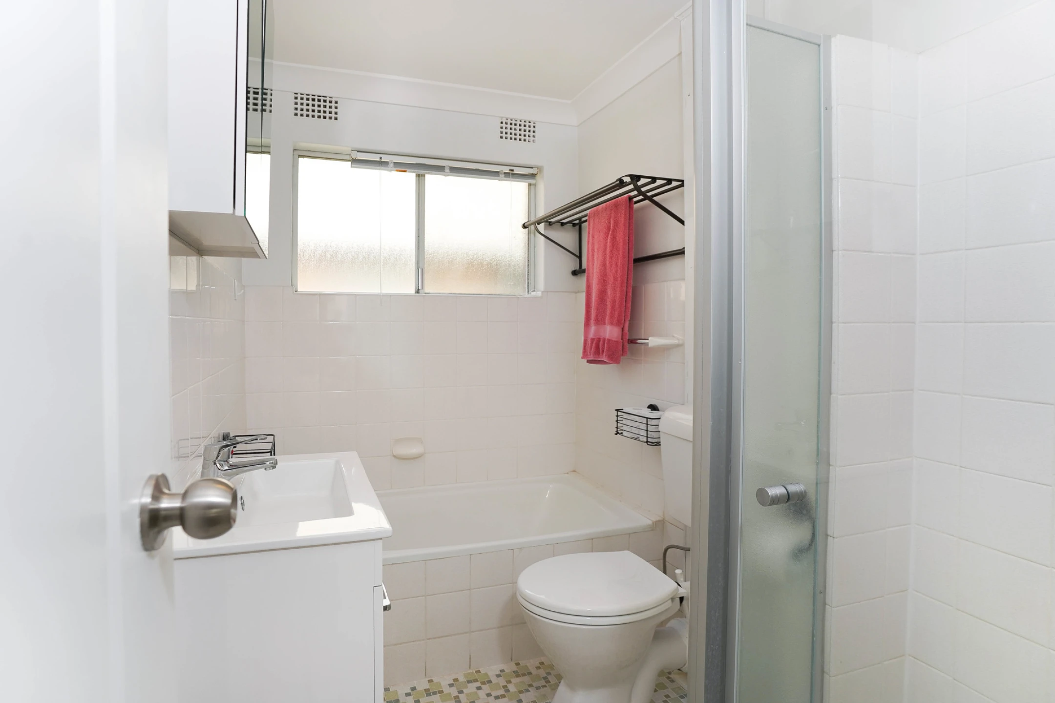 10 / 11 Westminster Avenue, Dee Why NSW 2099, Dee Why - Thumbnail 3