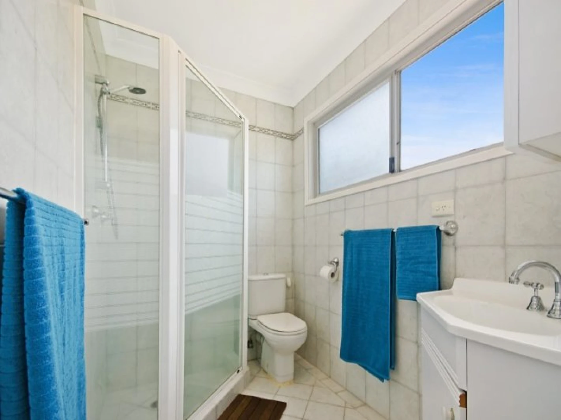 4 Judith Place :-), CROMER NSW 2099, Cromer - Thumbnail 7