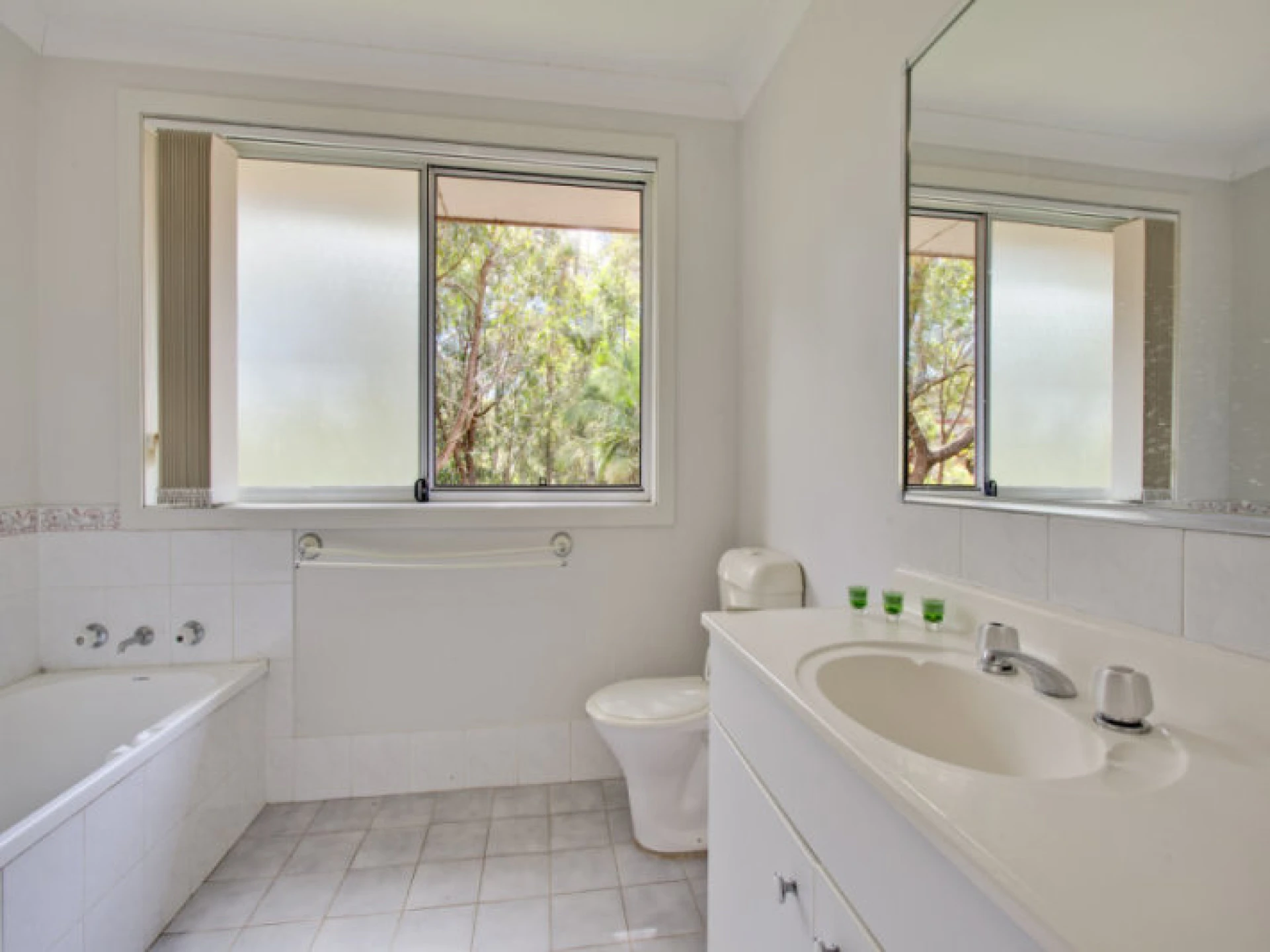 2 Valley Place :-), WARRIEWOOD NSW 2102, Warriewood - Thumbnail 7