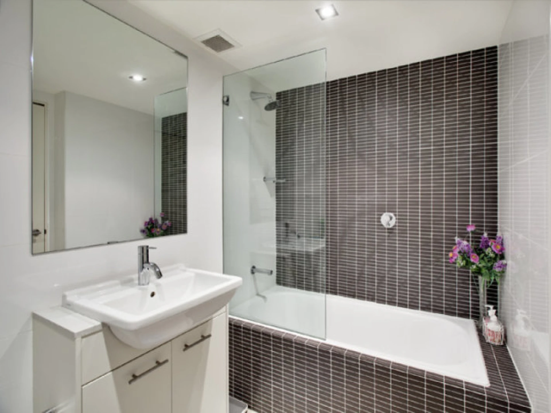 307 / 5 Bungan Street :-), MONA VALE NSW 2103, Mona Vale - Thumbnail 6