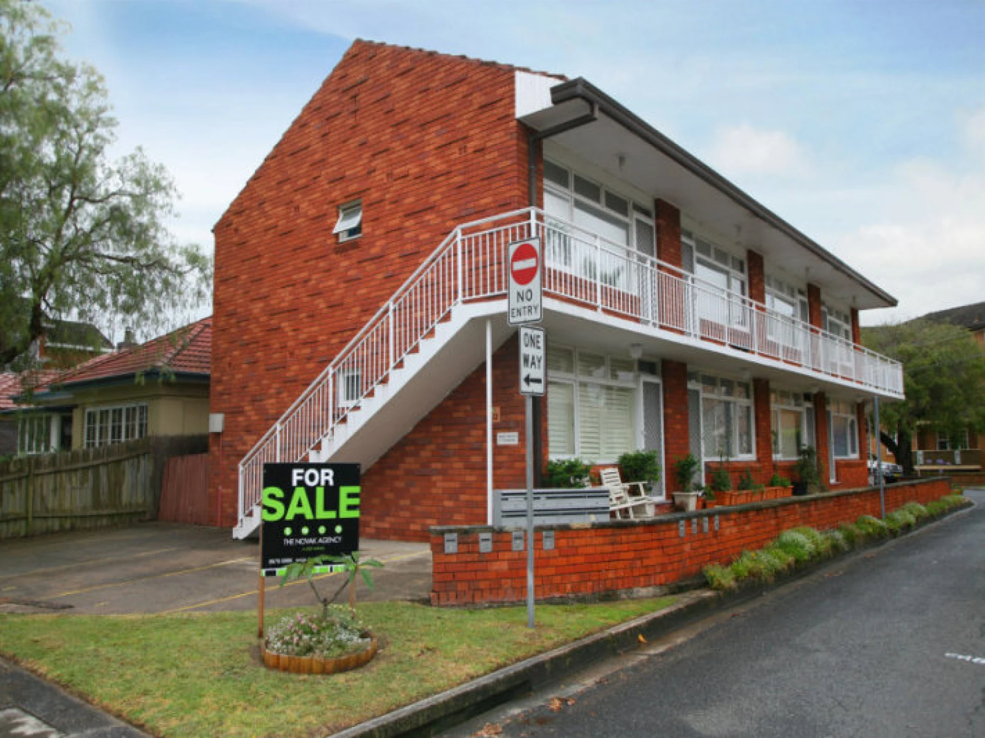 1 / 22 Eurobin Avenue :-), MANLY NSW 2095, Manly - Thumbnail 6
