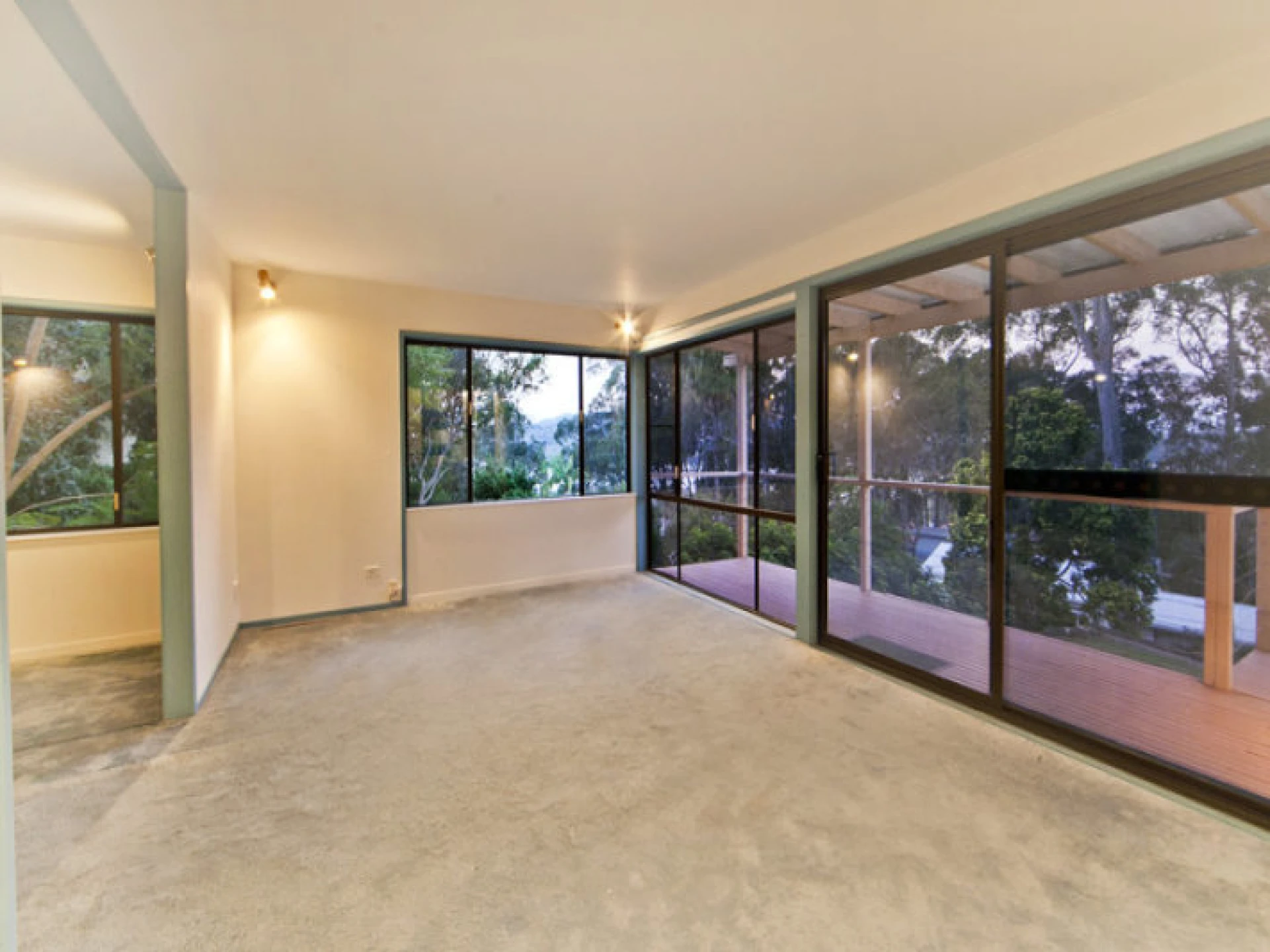 4 Kamilaroi Road :-), BAYVIEW NSW 2104, Bayview - Thumbnail 4