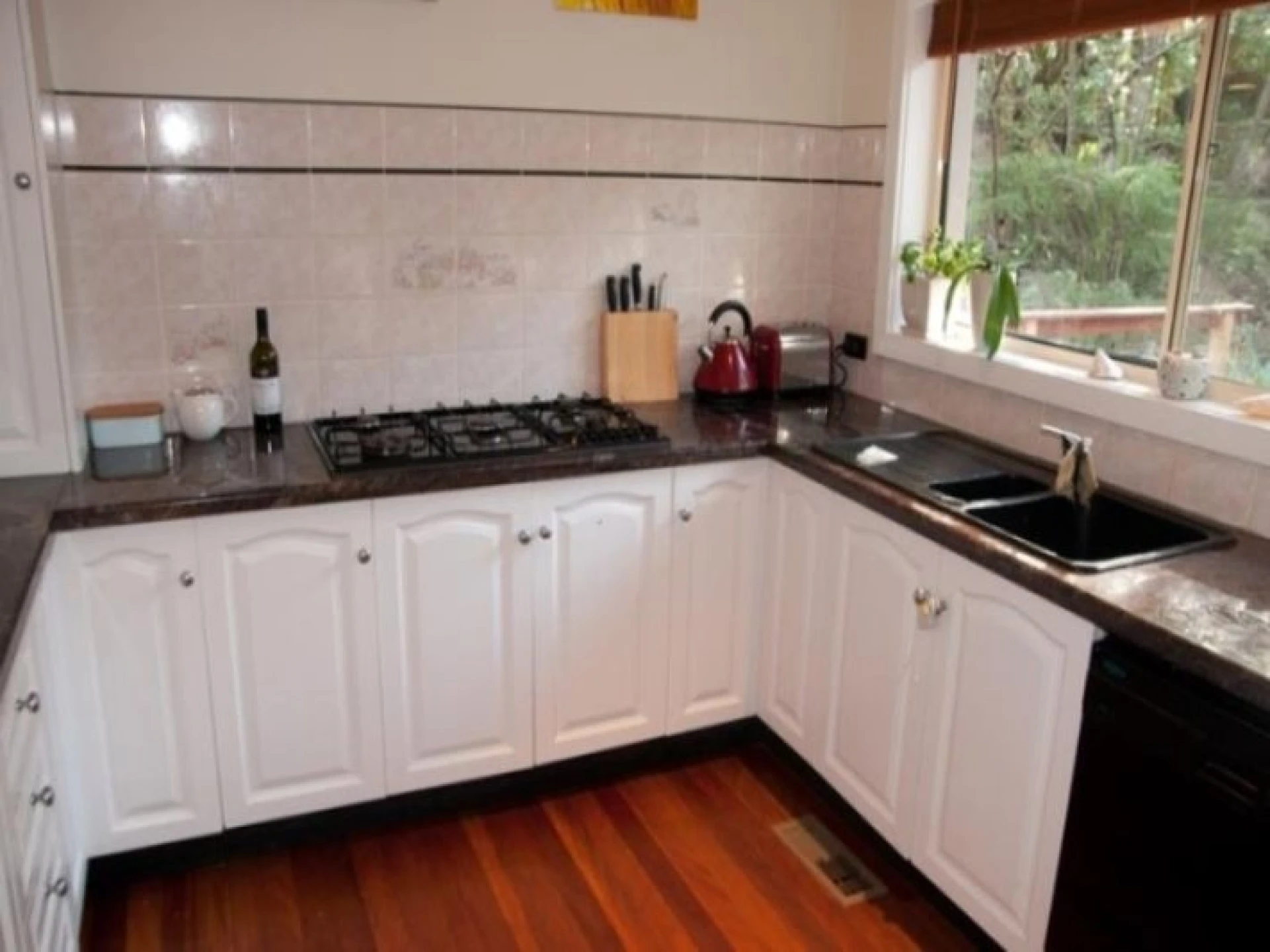 11A Yanco Close :-), FRENCHS FOREST NSW 2086, Frenchs Forest - Thumbnail 4