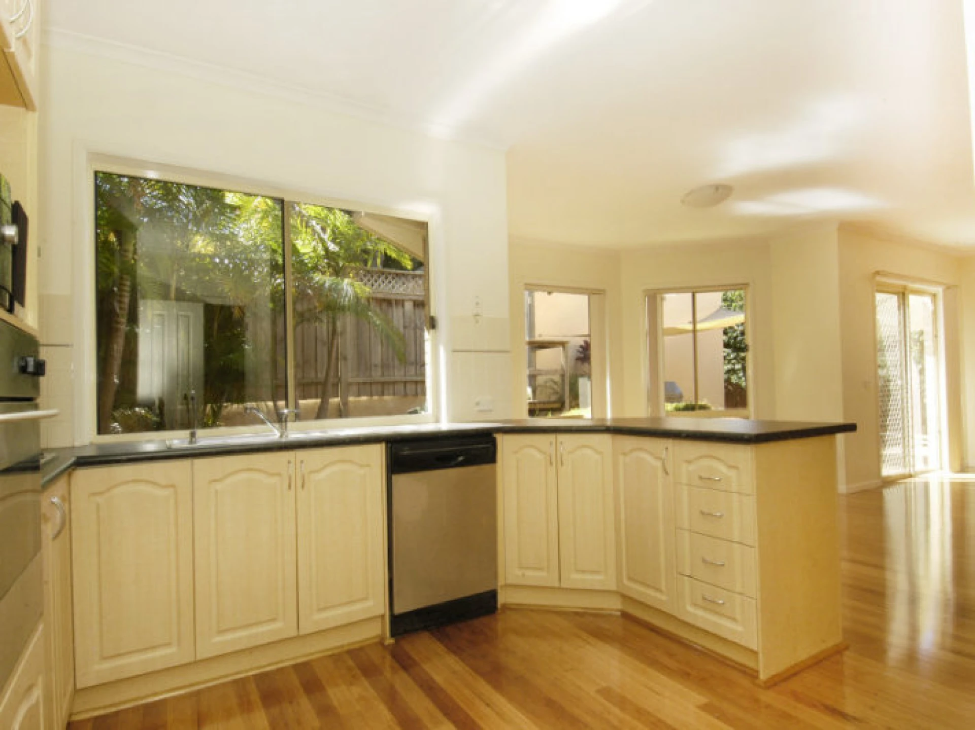 10A Grover Avenue :-), CROMER NSW 2099, Cromer - Thumbnail 5