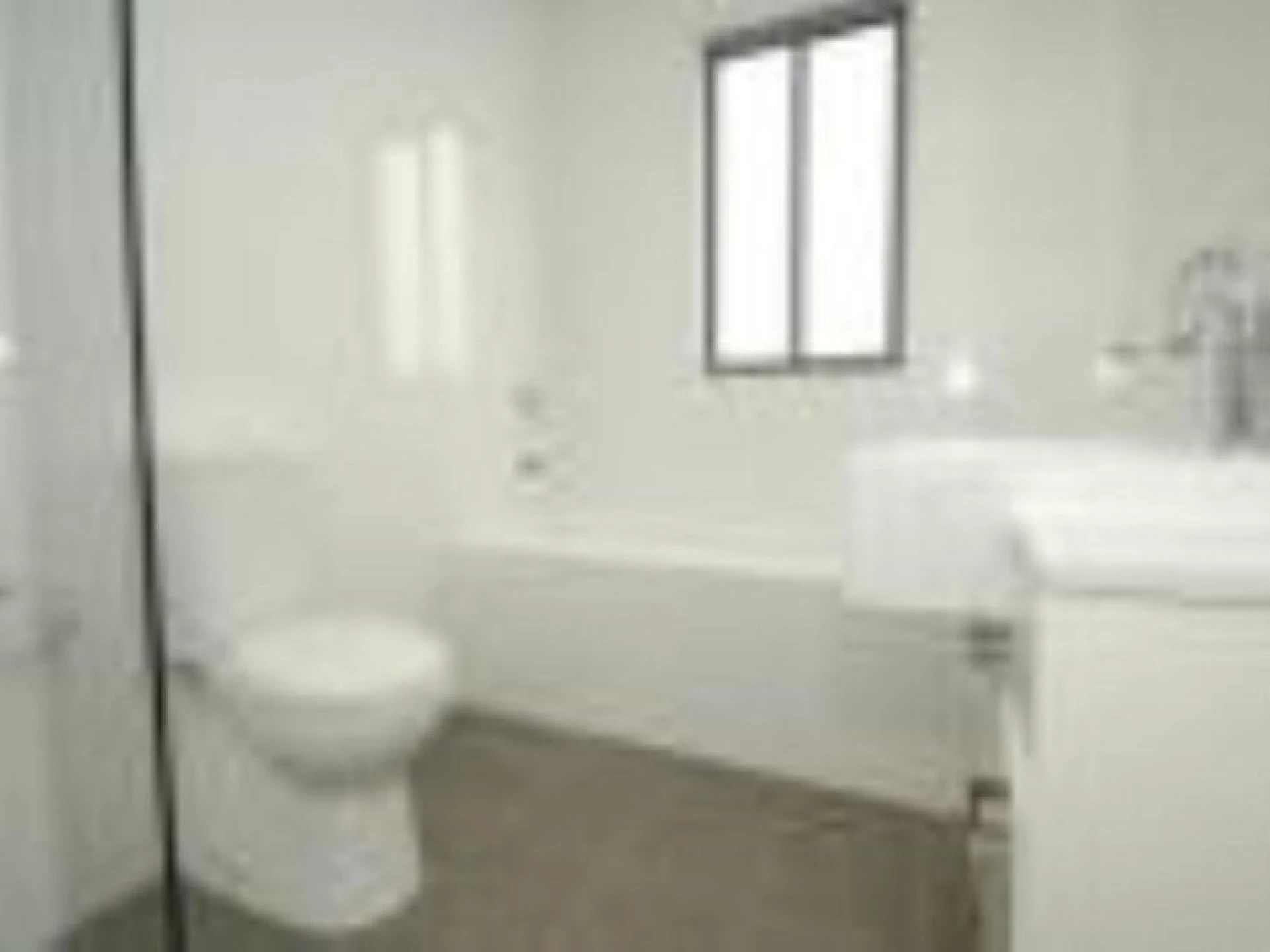 1@32 The Crescent :-), DEE WHY NSW 2099, Dee Why - Thumbnail 5