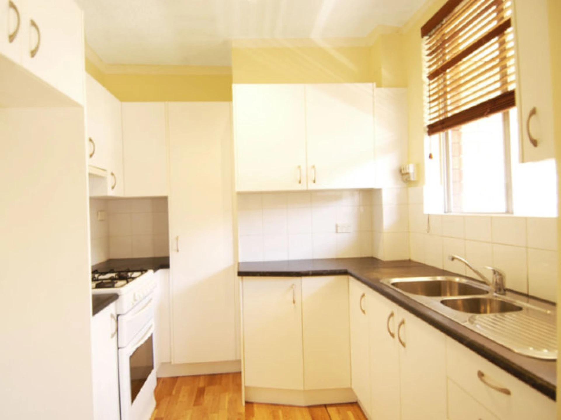 8 / 28 Westminster Avenue :-), DEE WHY NSW 2099, Dee Why - Thumbnail 4