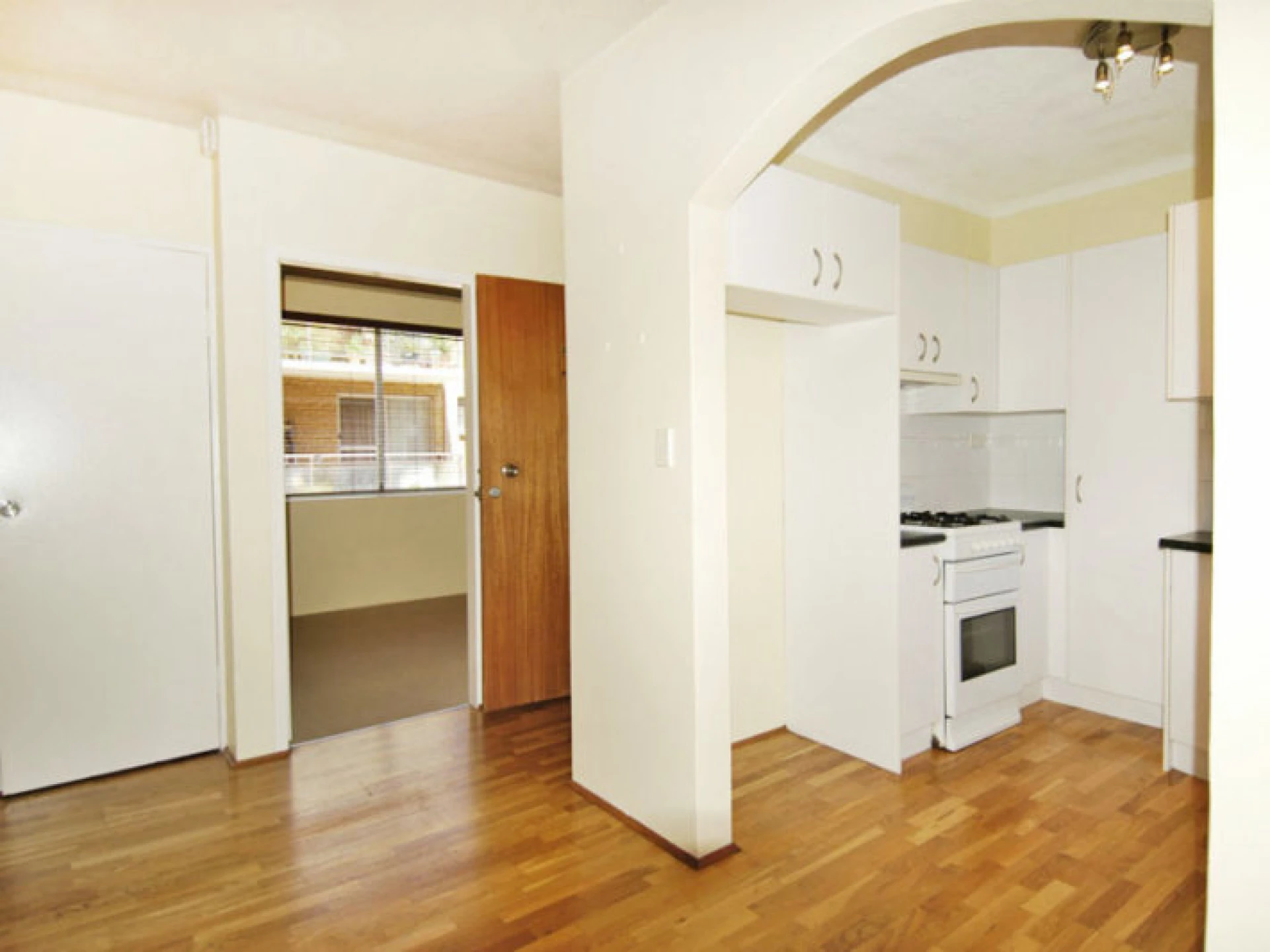 8 / 28 Westminster Avenue :-), DEE WHY NSW 2099, Dee Why - Thumbnail 6