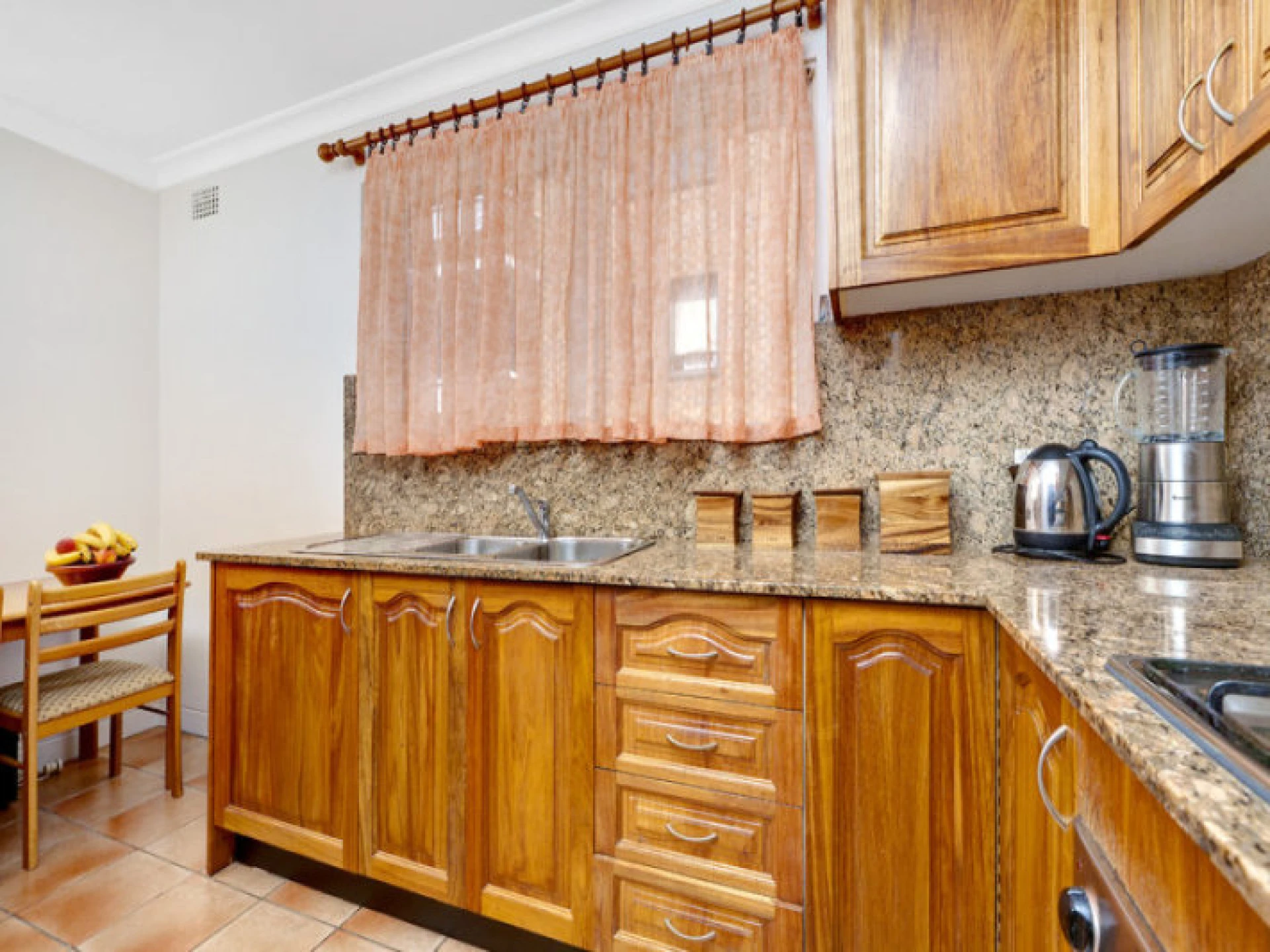2 / 27 Lismore Avenue :-), DEE WHY NSW 2099, Dee Why - Thumbnail 4