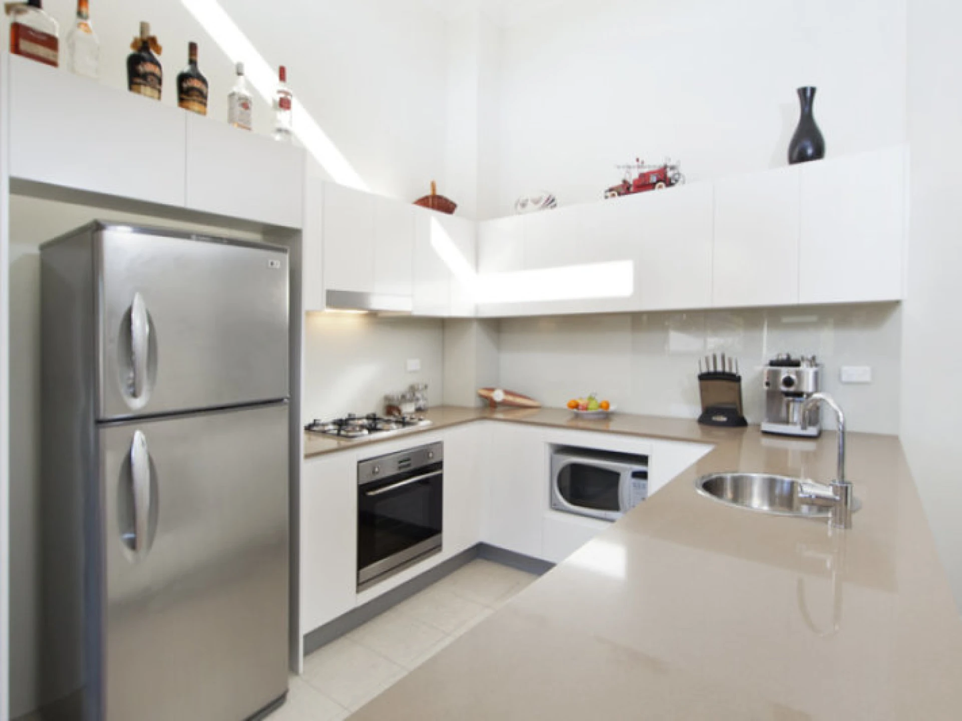 18 / 4-8 Burne Avenue :-), DEE WHY NSW 2099, Dee Why - Thumbnail 4