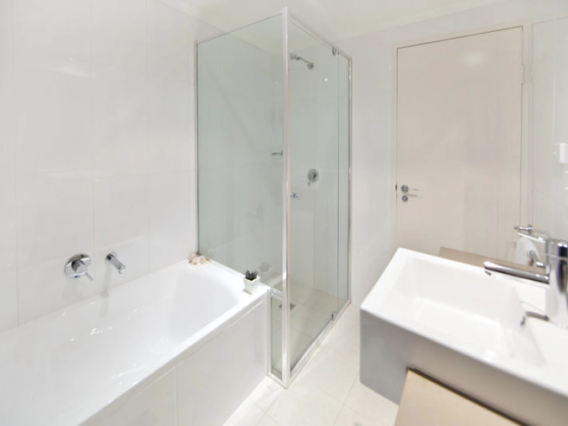 18 / 4-8 Burne Avenue :-), DEE WHY NSW 2099, Dee Why - Thumbnail 5