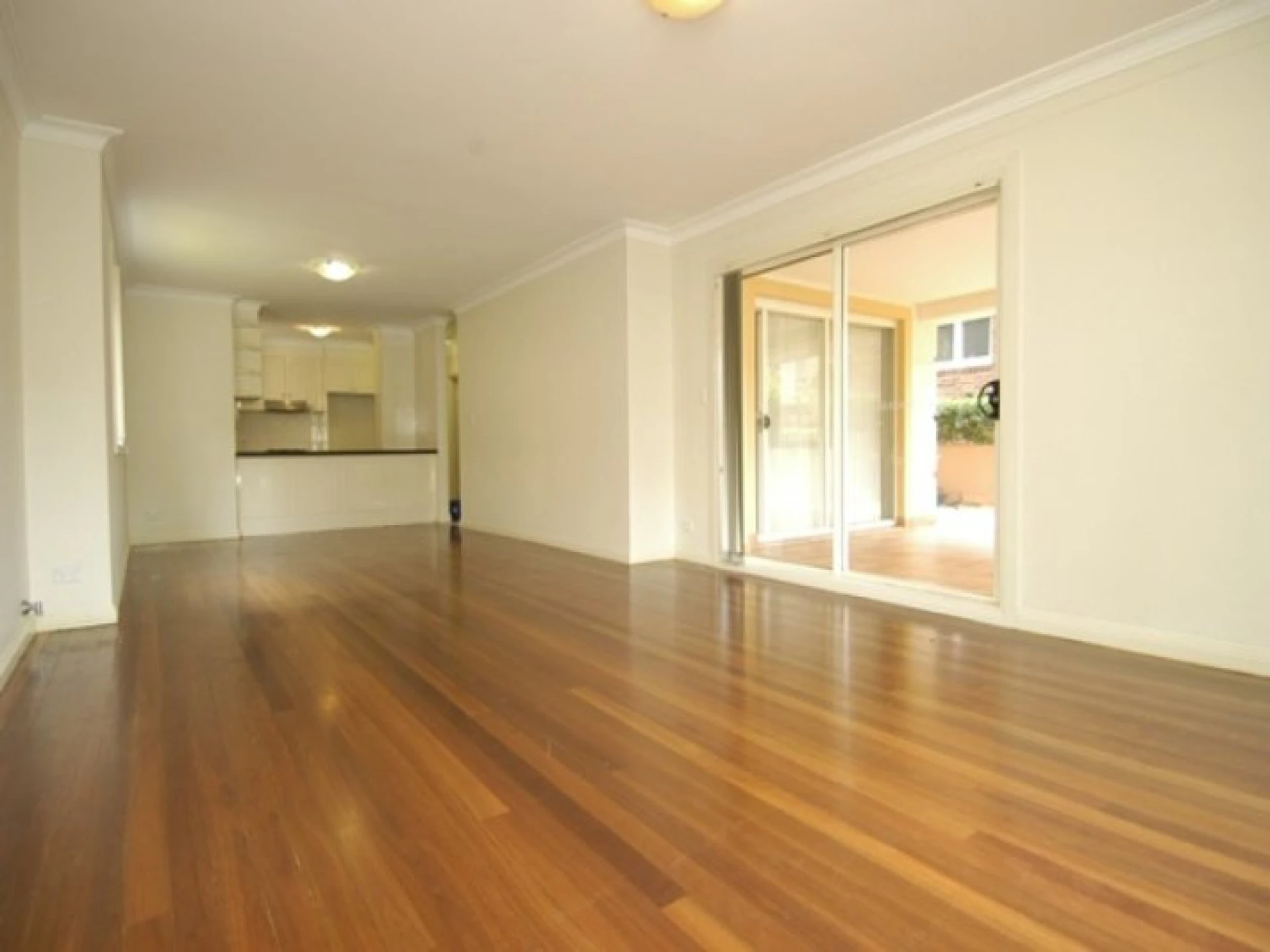 1 / 106 Oaks Avenue :-), DEE WHY NSW 2099, Dee Why - Thumbnail 2