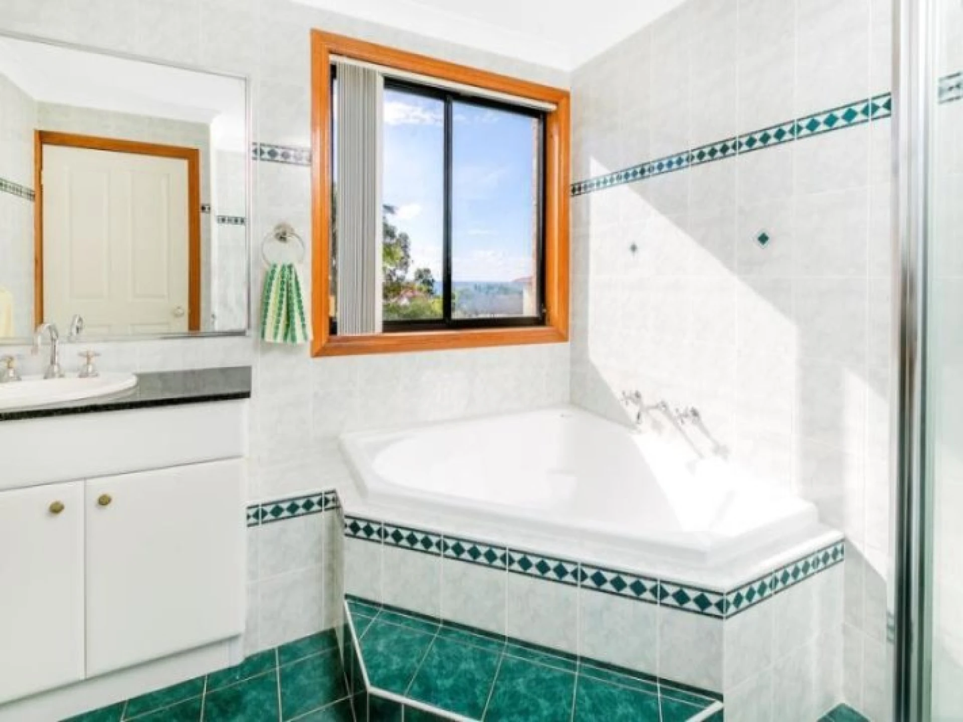 11A Grevillea Street :-), COLLAROY PLATEAU NSW 2097, Collaroy Plateau - Thumbnail 7