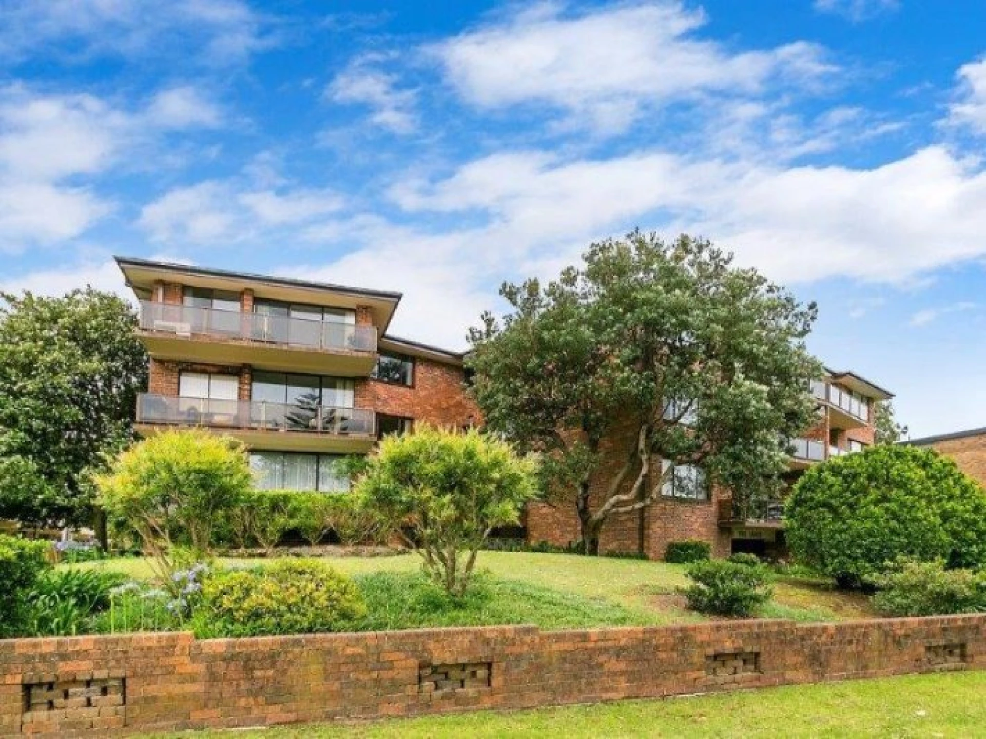10 / 391 Barrenjoey Road :-), NEWPORT NSW 2106, Newport - Thumbnail 2