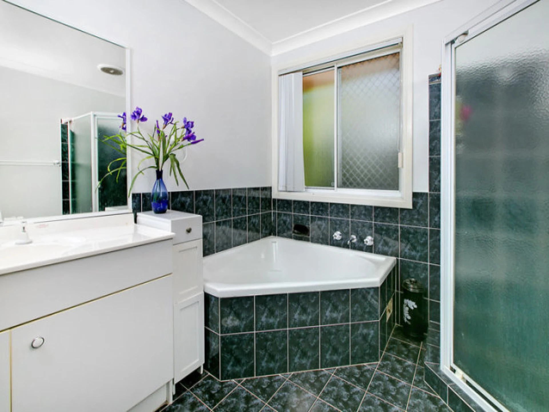29 Golden Grove :-), BEACON HILL NSW 2100, Beacon Hill - Thumbnail 6