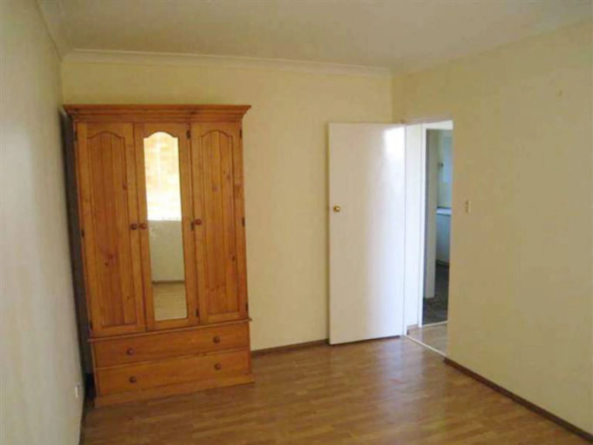 2 / 20 Barrenjoey Road :-), MONA VALE NSW 2103, Mona Vale - Thumbnail 4