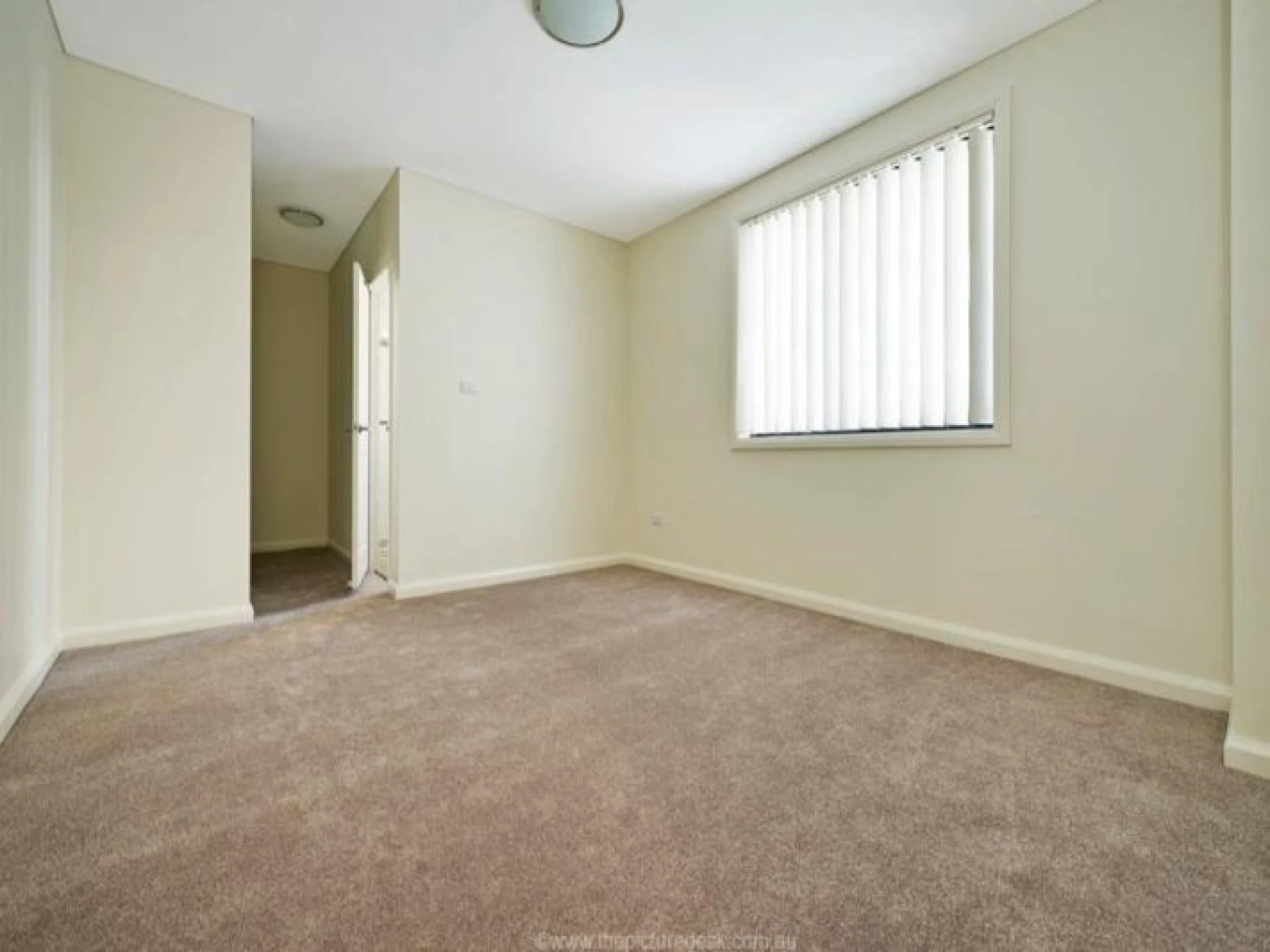 10@10 Oaks Avenue :-), DEE WHY NSW 2099, Dee Why - Thumbnail 2