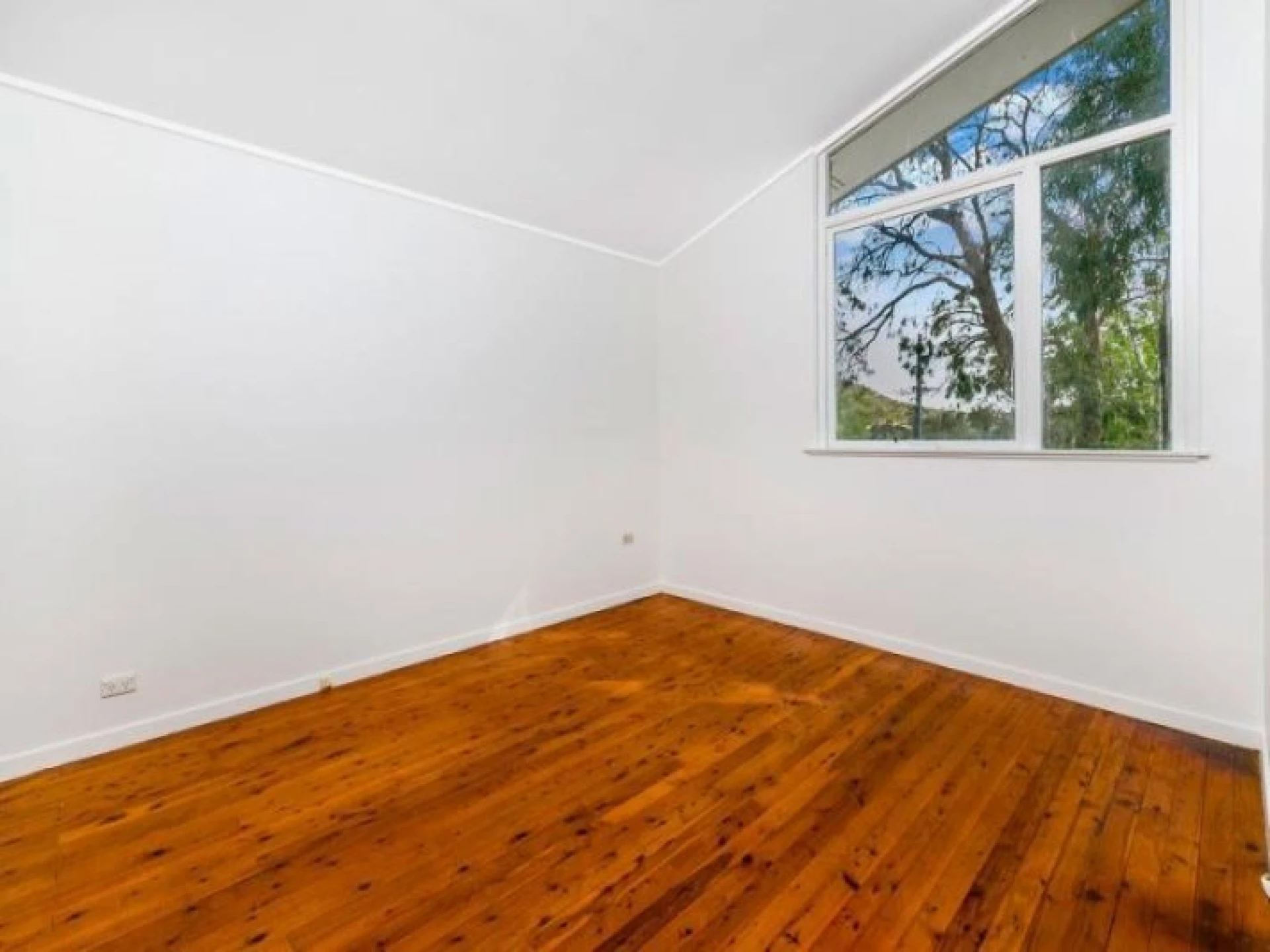 9 Badcoe Road :-), CROMER NSW 2099, Cromer - Thumbnail 6