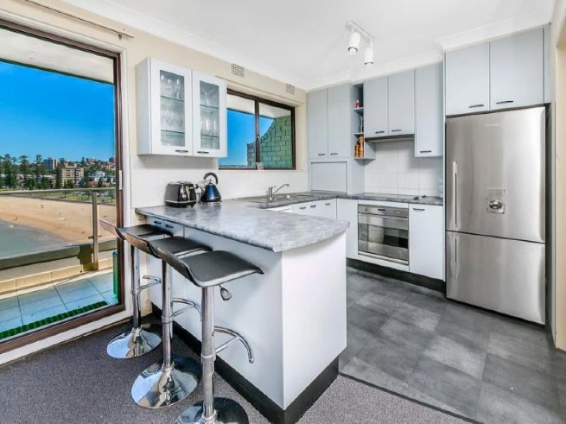 17 / 30 Queenscliff Road :-), QUEENSCLIFF NSW 2096, Queenscliff - Thumbnail 4