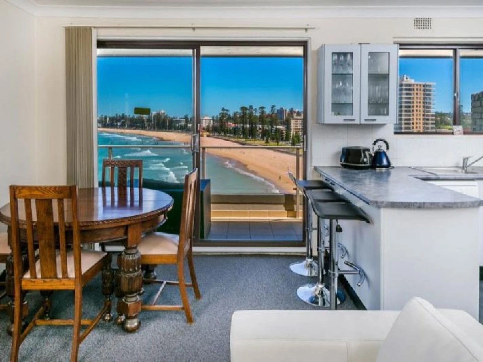 17 / 30 Queenscliff Road :-), QUEENSCLIFF NSW 2096, Queenscliff - Thumbnail 5