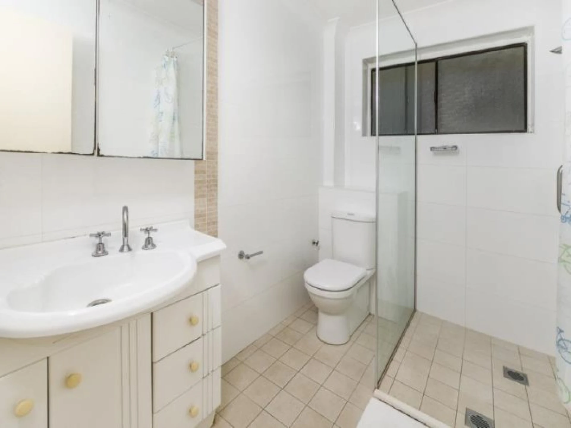 17 / 30 Queenscliff Road :-), QUEENSCLIFF NSW 2096, Queenscliff - Thumbnail 7