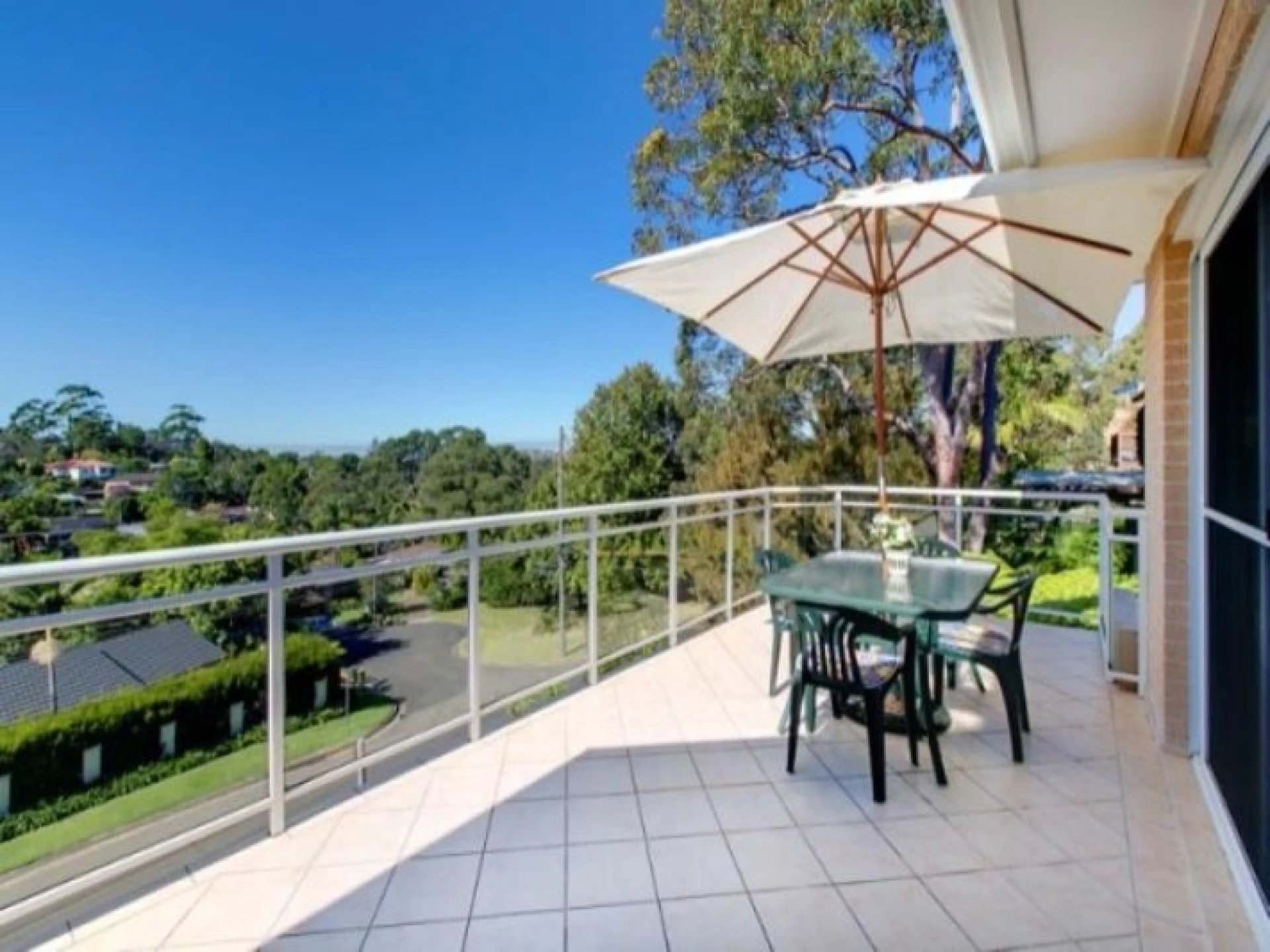 49 Binalong Avenue :-), ALLAMBIE HEIGHTS NSW 2100, Allambie Heights - Thumbnail 2
