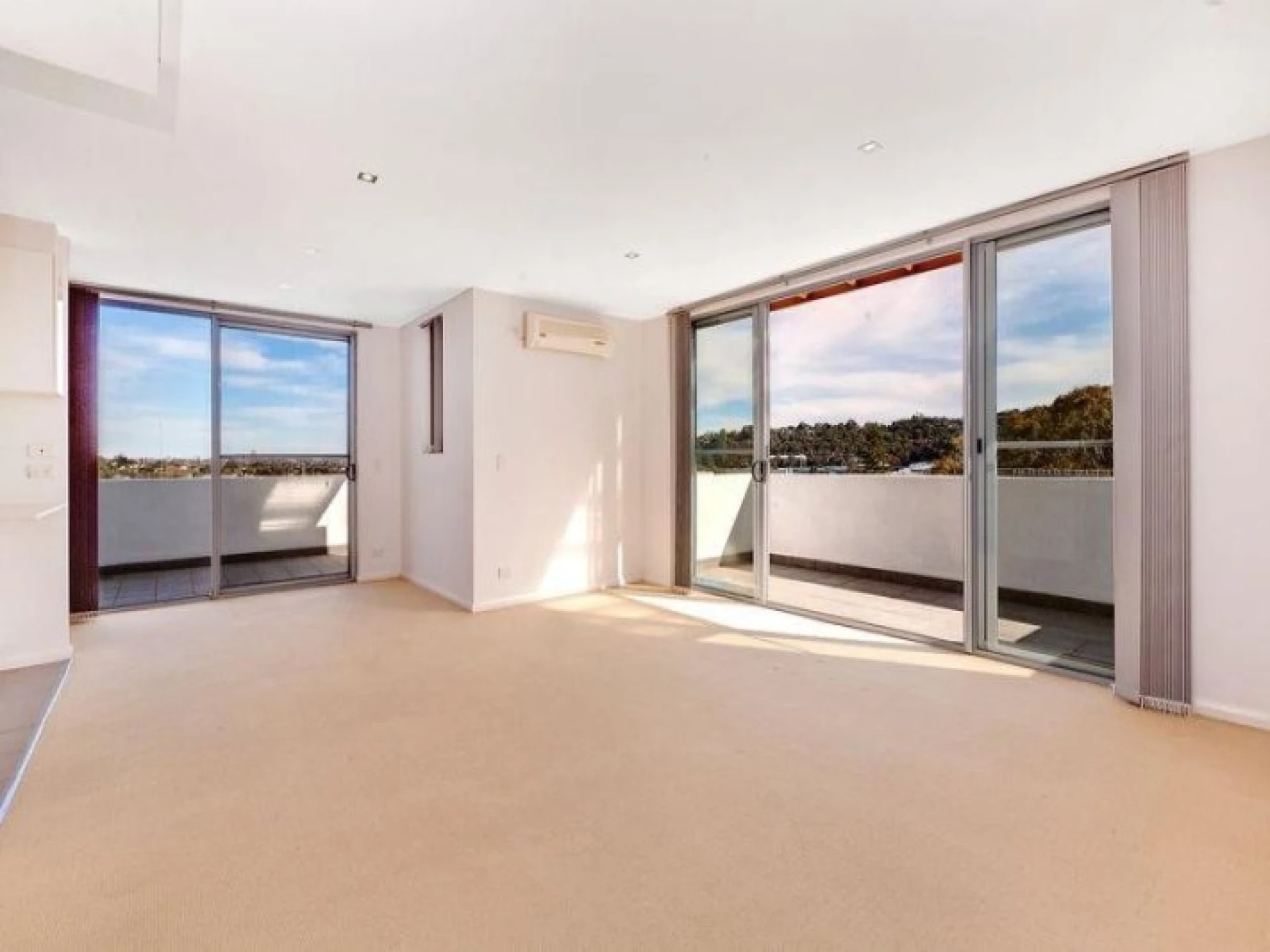 5@2 Brookvale Avenue :-), BROOKVALE NSW 2100, Brookvale - Thumbnail 2