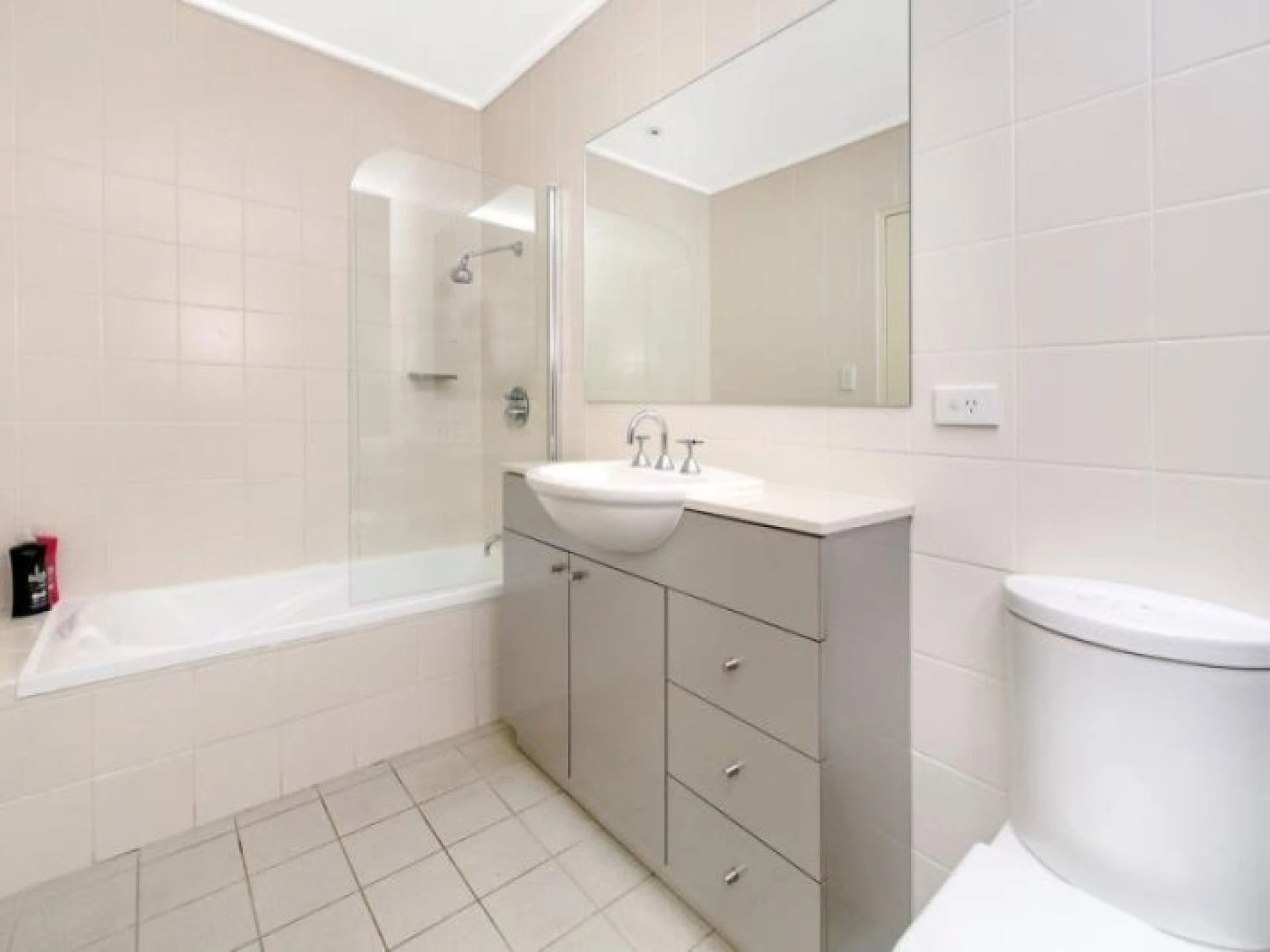 12 / 12-14 Fisher Road :-), DEE WHY NSW 2099, Dee Why - Thumbnail 5