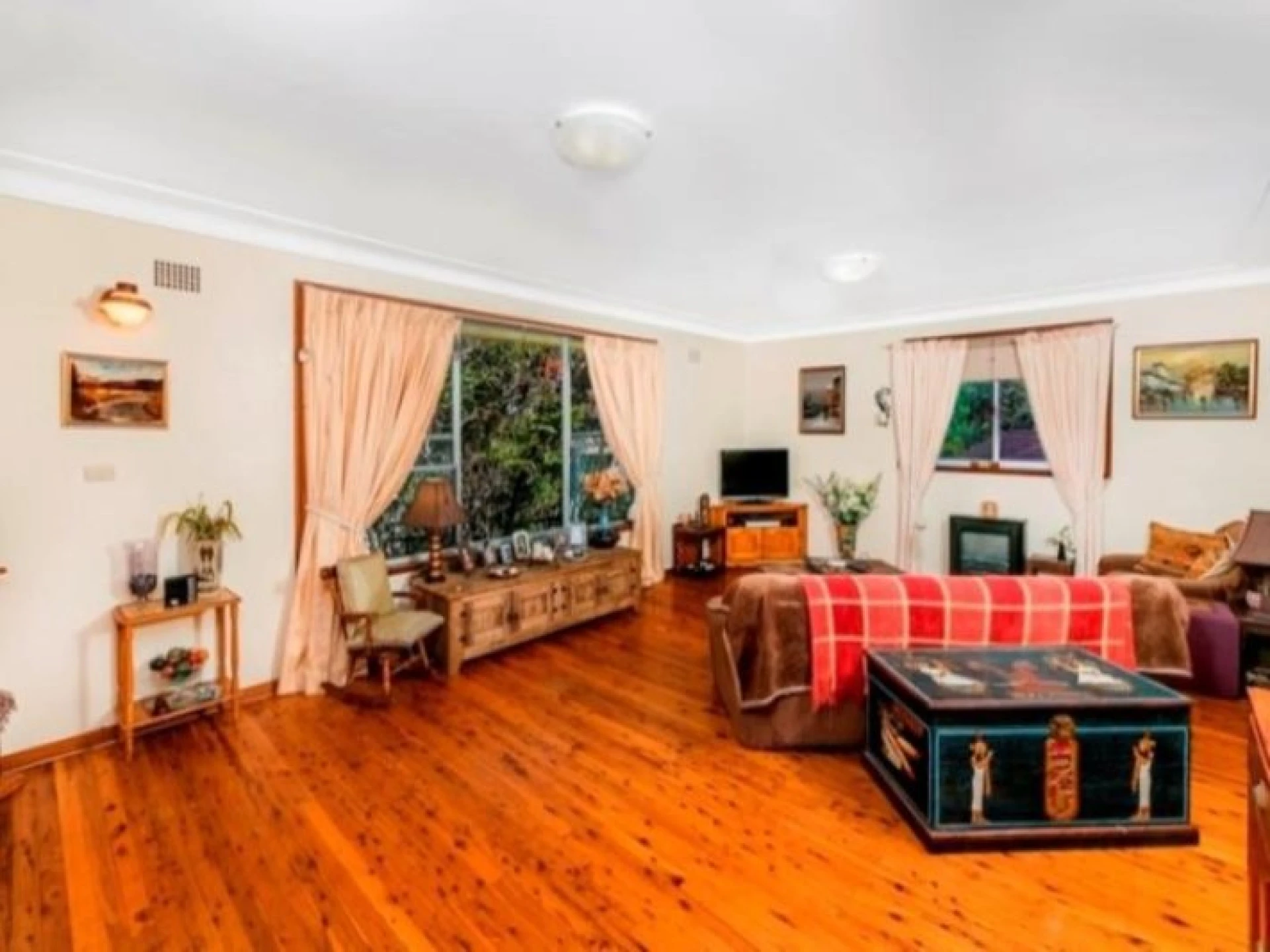 6 Birinta Street :-), NARRAWEENA NSW 2099, Narraweena - Thumbnail 2