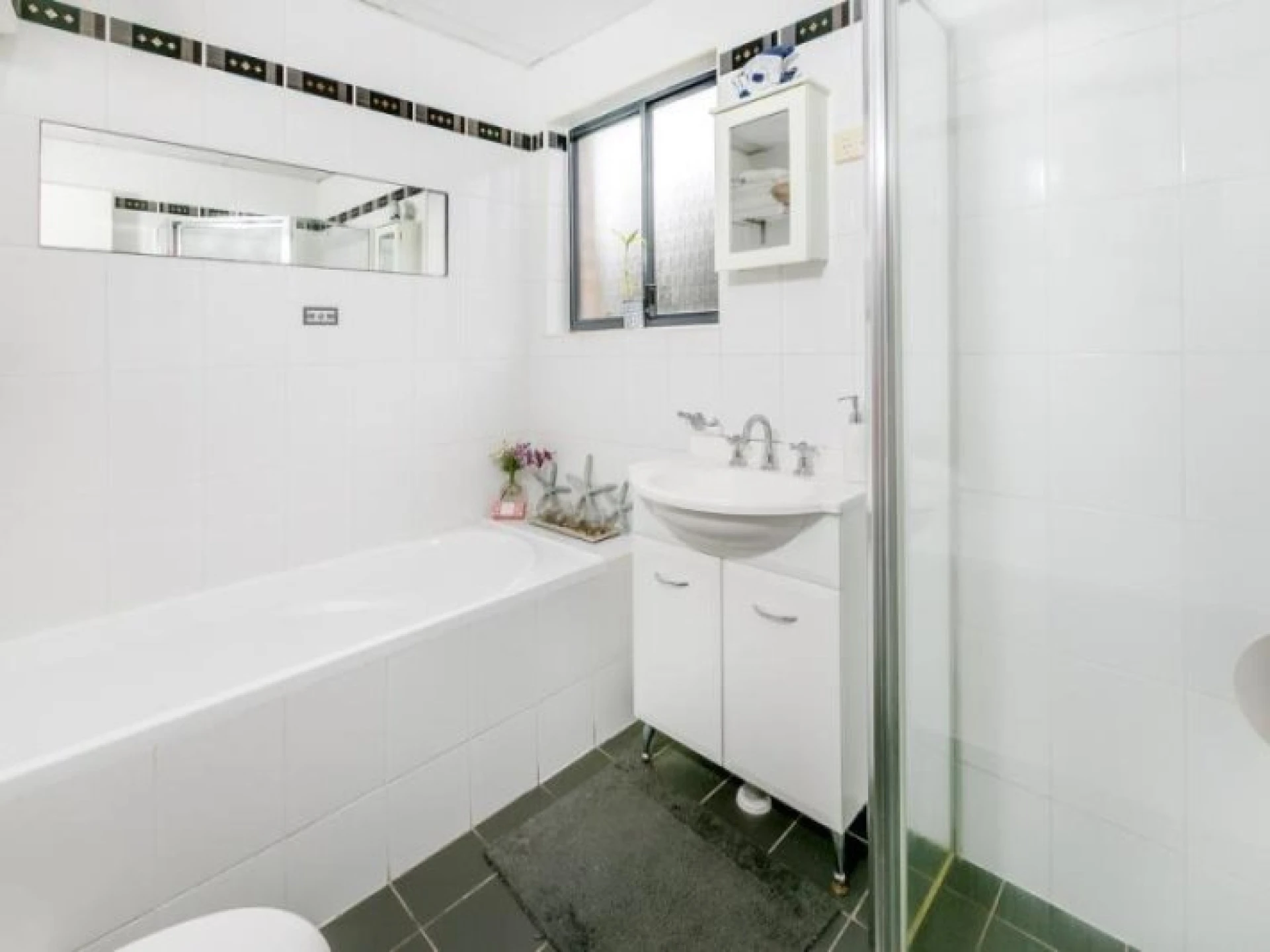 2 / 10 Funda Place :-), BROOKVALE NSW 2100, Brookvale - Thumbnail 4