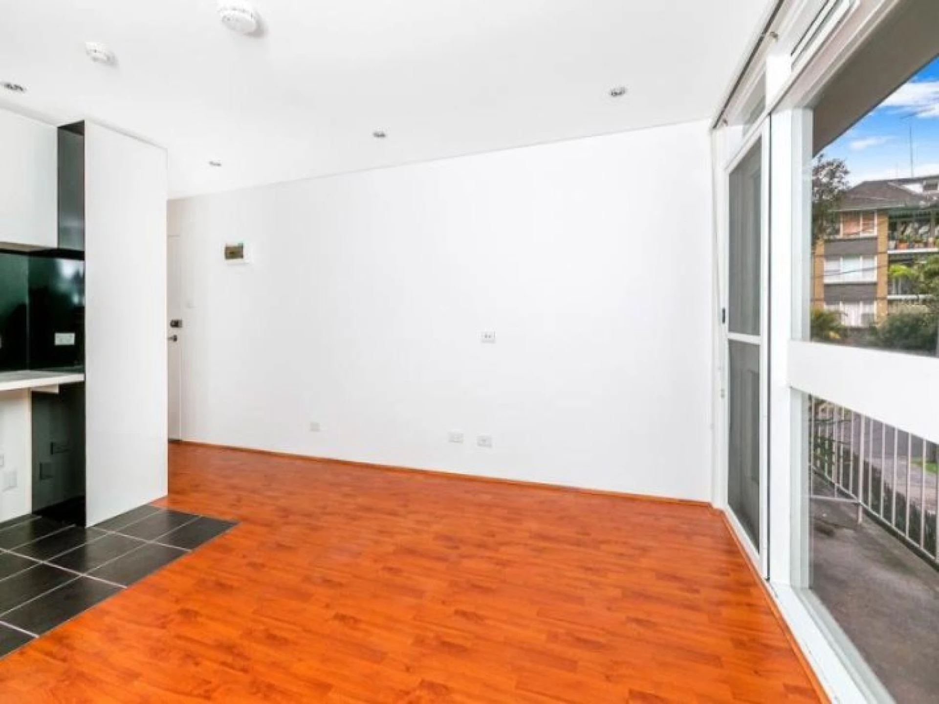 3 Grafton Crescent :-), DEE WHY NSW 2099, Dee Why - Thumbnail 5